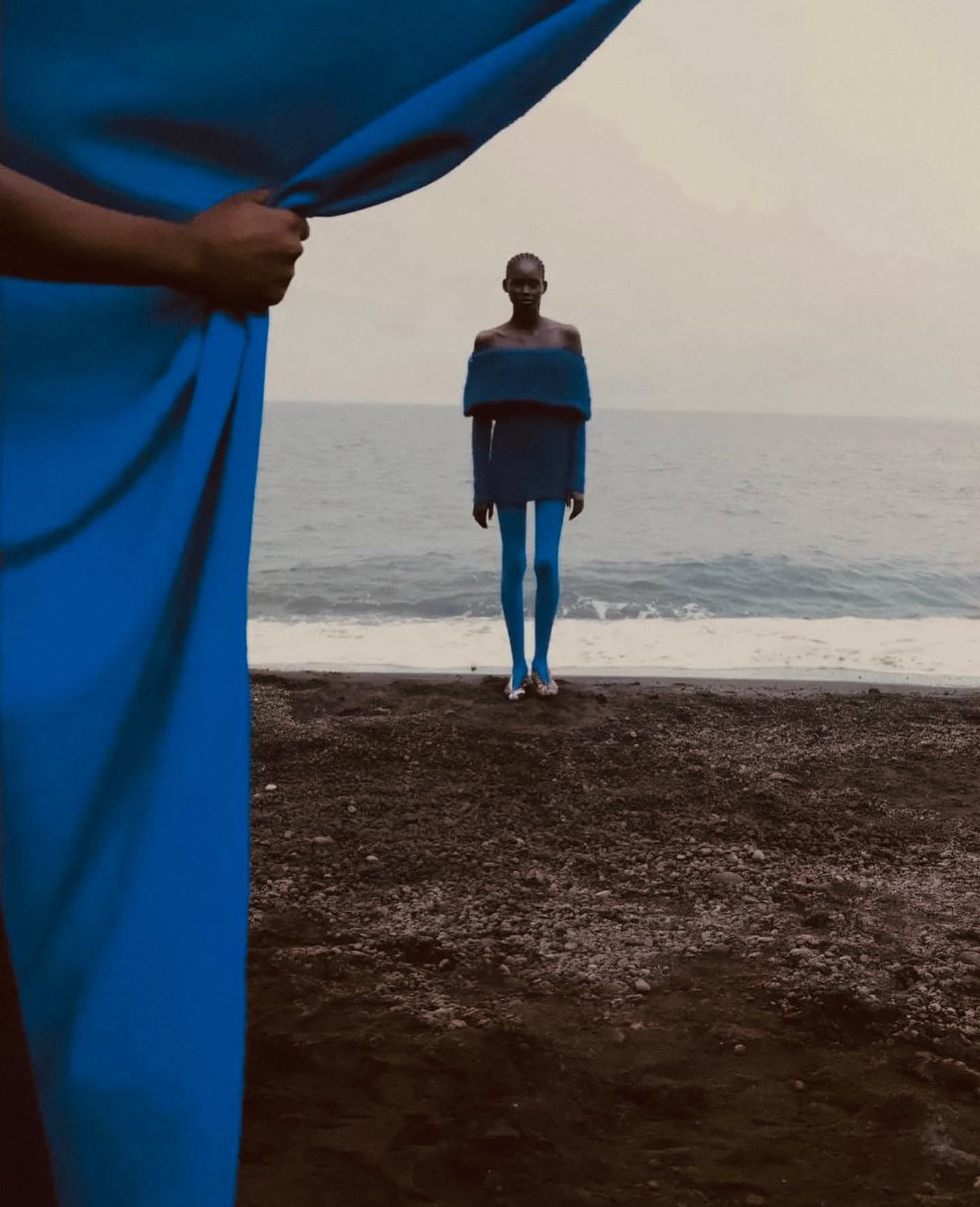 the mocha moon sacred circle was birthed from
- my own experience of completing a rites of passage into womanhood as an adult + the healing i continue to experience within sacred sisterhood.
- lessons i’ve learned throughout my transformation and rebirth journey + the wisdom i’ve gained being in relationship with the divine mothers + my mother + women who show up in my life as mother-sister-friend.
- my expertise as an educator and wellness practitioner developed over 20 years of experience.
this 9-month rites of passage was designed for women to be seen, held, witnessed, and heard during a process of unlearning, re-membering and returning to themselves. it is a safe space that provides an opportunity to experience sacred sisterhood and to explore and develop deeper levels of your own womanhood.
the curriculum includes:
- 9 rebirth principles
- weekly moon astrology reports
- weekly lunar exercises
- monthly affirmations
- a goddess of the month exploration
- 2 monthly group calls
- monthly 1-on-1 soul sessions
- individual and group divination
- graduation ceremony and retreat invitation
the 6th cohort of the mmsc begins january 2023. allow yourself this opportunity to be reborn by embarking on a journey of growth and development. see the link in our bio for more information and to begin the application process. we would love for you to join us. 🌓
artist: shades_of_blackness