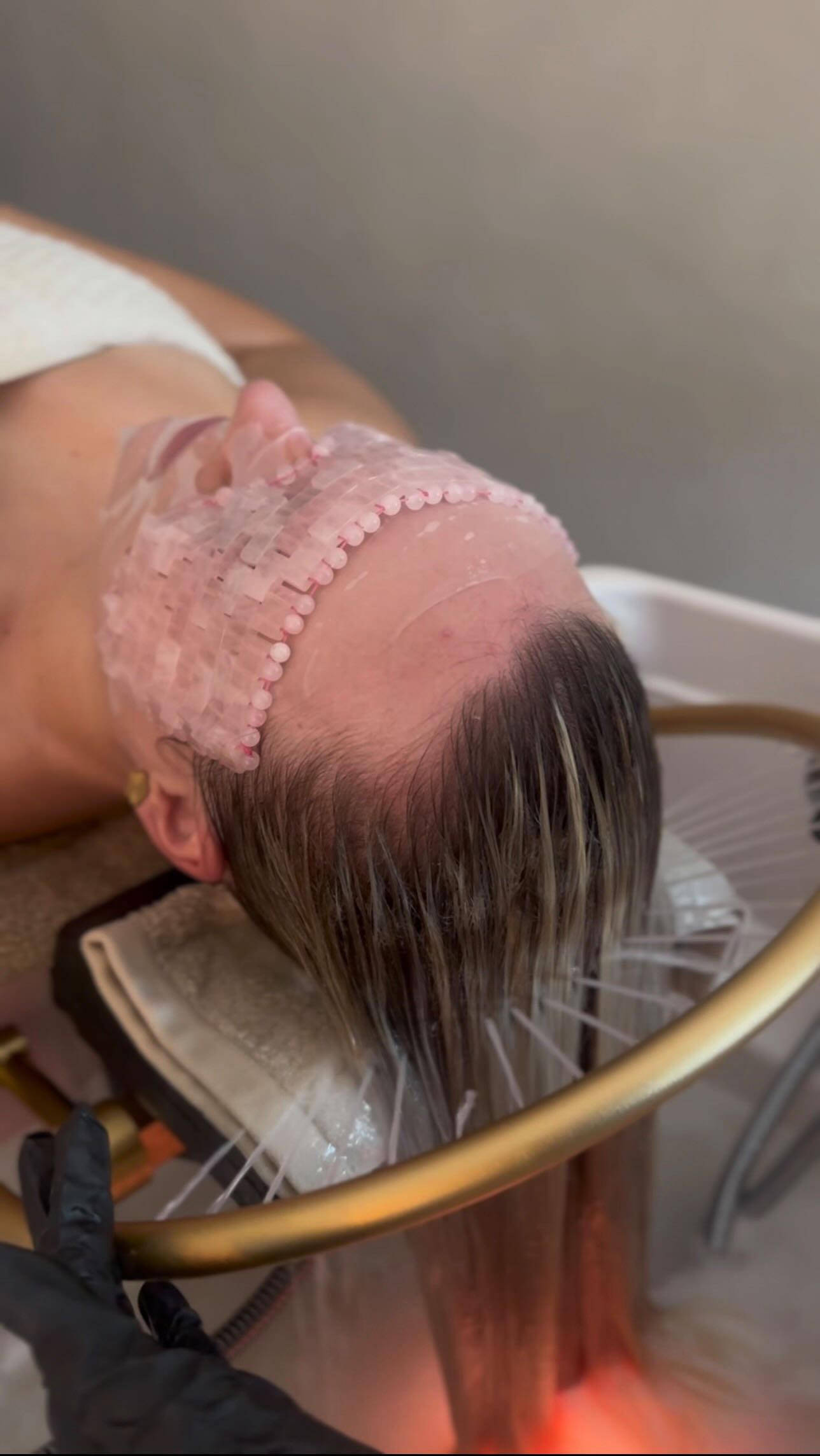 No January blues over here 🫧
January is one of our busiest months for our Head Spa packages - it’s easy to see why.
Everyone deserves a little extra TLC to start the year right✨🤍
#headspa #japaneseheadspa #headspanearme #spasalon #leedssalon