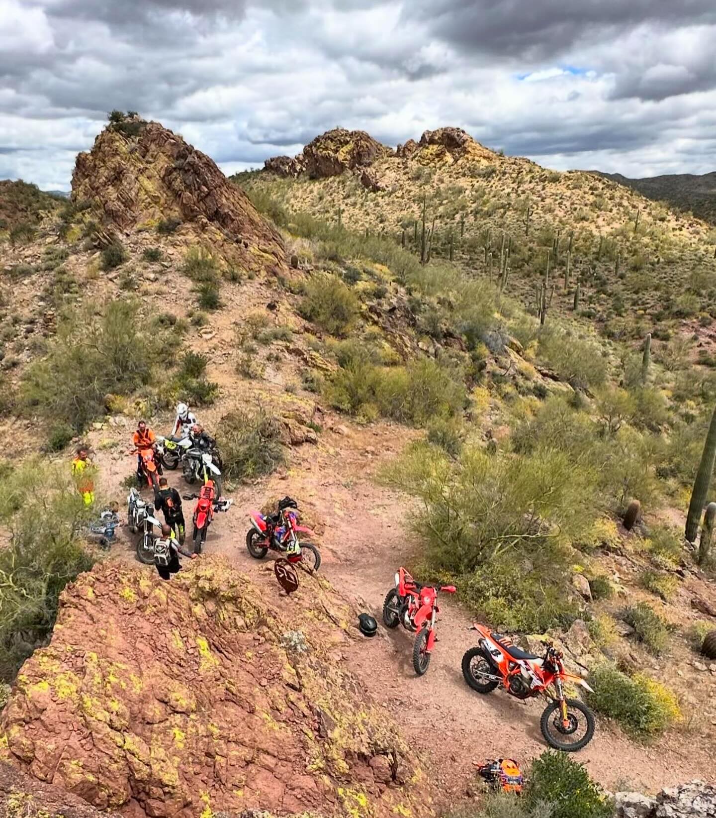 Another great day with @destryabbott and his tours and riding clinics in Arizona. #dirtbikes