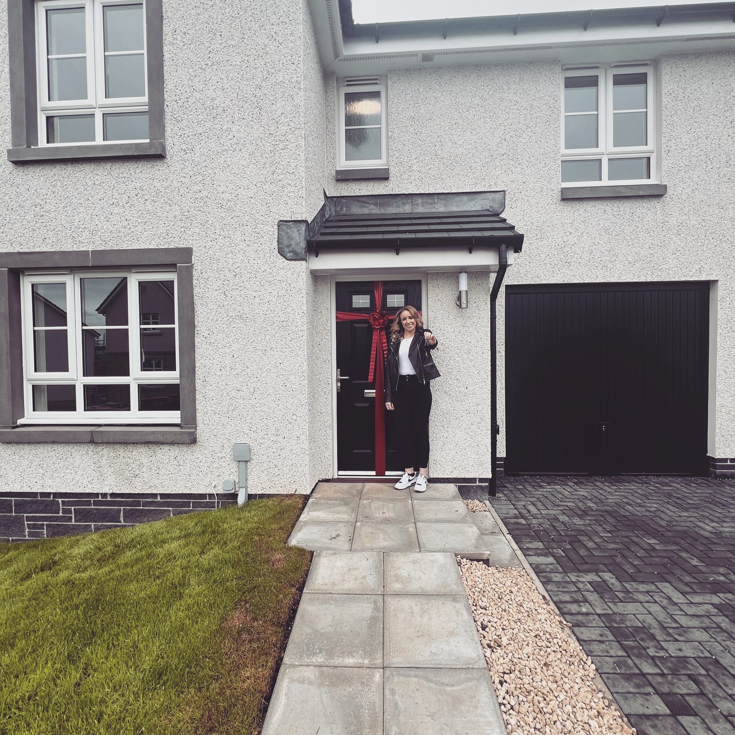 GO LORNA! 🙌
We’re chuffed to have helped another one of our lovely clients, Lorna, to move into her dream home.
As dental professionals, we know that it can be difficult for you to find a mortgage solution that works for you.
Our team are here to show you that finding and securing your dream home is possible 💪
Personal Financial Planning for Dental Professionals.
Get in touch today to find out more 👇
#financialplanning #finance #financialadvice #housebuying #mortgages #dentists #firsthome #thinqviser #scottishdentistry #scottishdentist