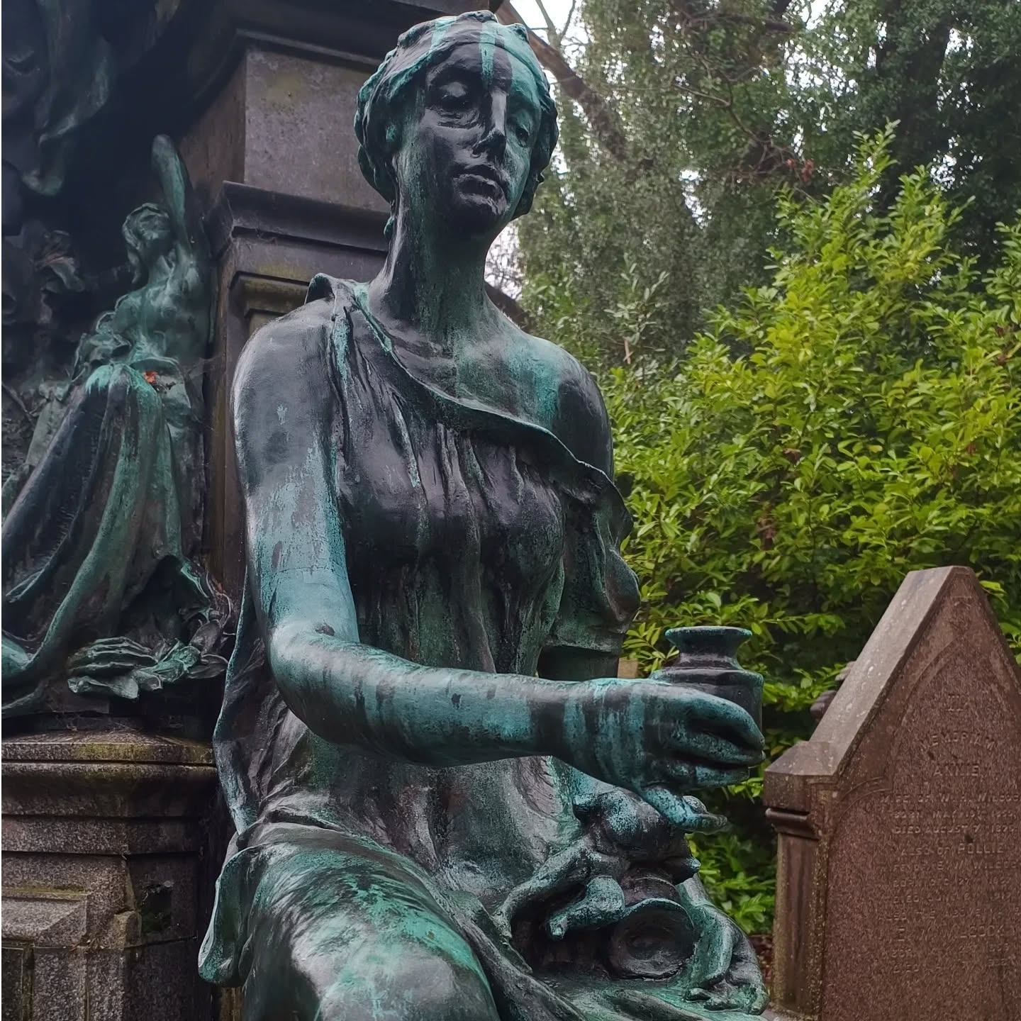 Beautiful Lawnswood cemetery this afternoon. Just me, my camera, the dead and the gravestones in the rain. Peaceful solitude.
#cemetery_lovers #graveyard_dead #igw_gothika #grave_gallery #project_necropolis