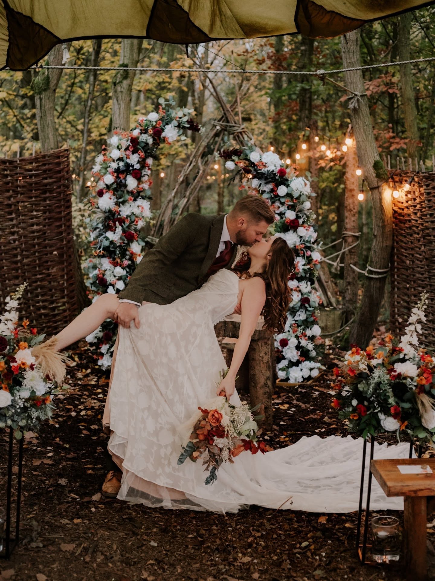 Magazine Feature 🤍✨️
Steph, one of our bridal consultants and her husband took part in a styled shoot wearing her beautiful Stella York gown! We just love the woodland feel and think these photos by @zoegibbonsphotography are out of this world! 😍
Organiser - @zoegibbonsphotography
Photographer - @zoegibbonsphotography
2nd Photographer - @takenbyjordan_photography
Models - Stephanie & Joshua
Dress - Dress @missstellayork - @vowsbridaluk
Suit - @antichhuddersfield
Bouquet & boutonniere - @ellies.dried.delights
Hair - @hairandbeautybyelissa
Makeup - @sarah.oldfield.mua
Venue dresser - @everly_events25
Celebrant - @krystinaeyrecelebrant
Venue - @cockleywoodweddings
Stationery - @inkandbarn
Cake - @thecakelady_tracey