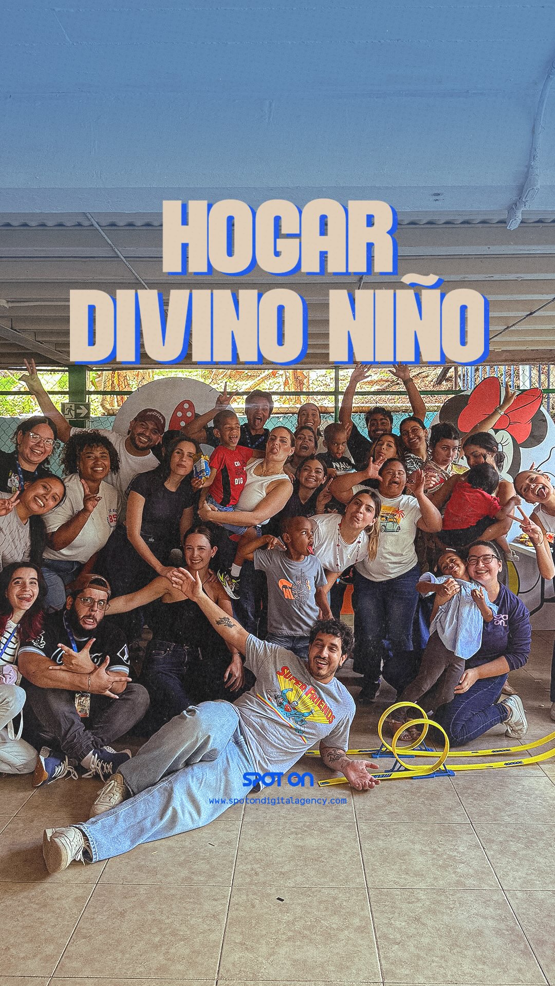 We did something different today ✨
Hoy pasamos la mañana en @fundacionhogardivinonino y cada uno del team compartió ese tiempo con su ahijado: jugamos, les entregamos sus regalos y para cerrar con toda: trajimos una piñata 🥹
Definitivamente, fue la mejor parte de nuestra semana. Hubo niños que no querían despegarse y ahí entiendes que, a veces, lo más valioso que puedes dar no es un regalo, es tu presencia 🩷
Si alguna vez tienes la oportunidad de vivir algo así, hazlo 😚