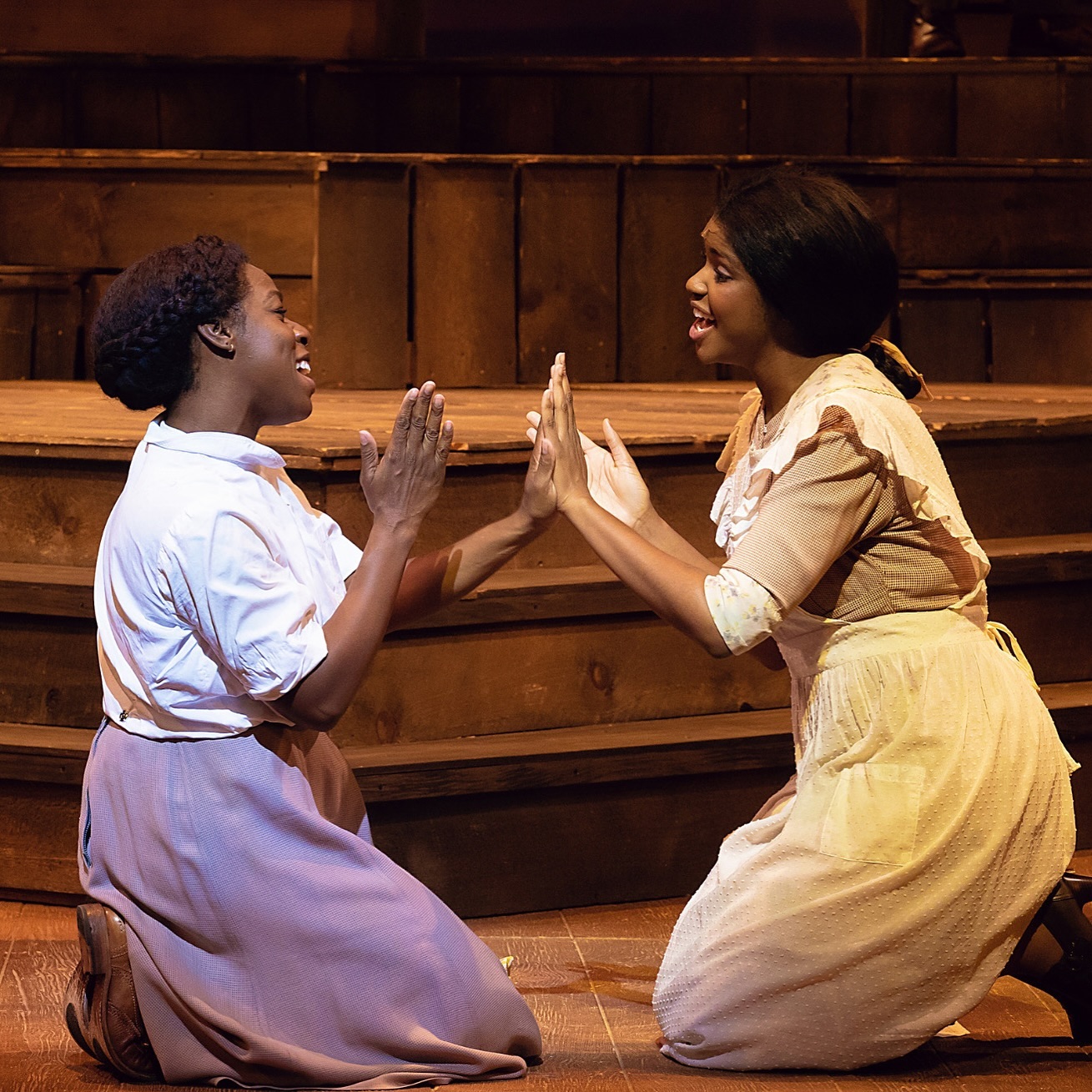 Your girl is nominated for an @officialbroadwayworld Raleigh award for Best Supporting Performer in a Musical for my role as Nettie in the Color Purple at @nctheatre!!! What an honor to be recognized for my performance! I’m still so grateful to have had the opportunity to play this dream role with an incredible cast and creative team.
You can vote for me online via the link in my bio or comment 🗳️ below and I’ll send the link directly to you. Thanks in advance 🥰
P.S. Our production is nominated for several awards so be sure to vote for our show for all the relevant categories 😉
#actorlife #musicaltheatrelife #musical#regionaltheatre #musicaltheatre #regionaltheatre #thecolorpurple #broadwayworldawards #HKAtalent #iamsharae #sharaemoultrie
📸: Curtis Brown Photography