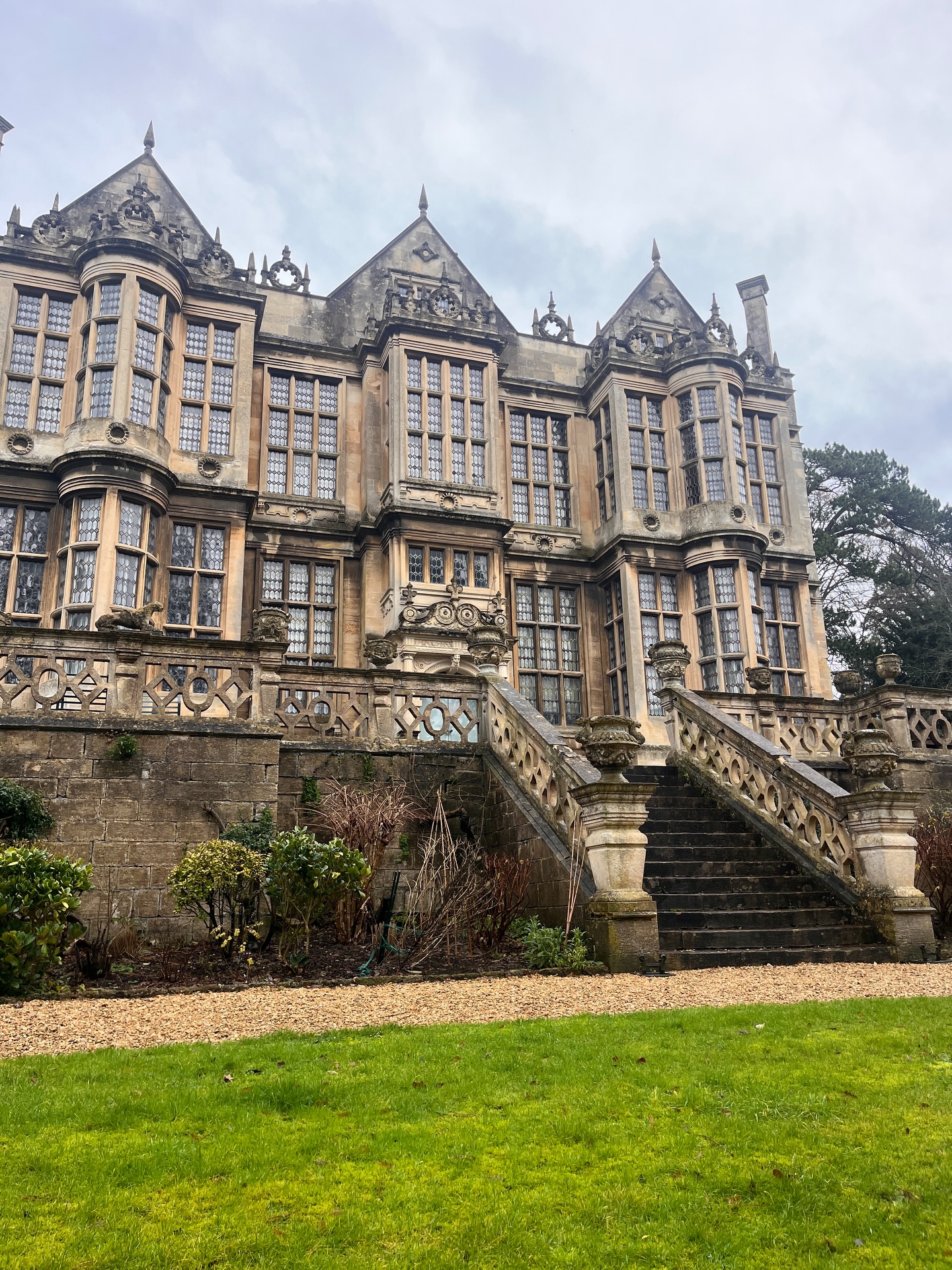 It may have been a grey day but a private tour of @thehallestate brightened our spirits!
This Jacobean beauty, most recently the private home of Alex Moulton of engineering fame is an extraordinary property well worth a look. You can even stay overnight in one of three beautiful guest rooms.
It would be a great visit for school DT and History departments too!
“The Hall Estate is supported by The Alex Moulton Charitable Trust and promoted as a site of historical and architectural significance. It celebrates the work of Dr. Alex Moulton, showcasing his contributions to engineering and design, while also supporting the conservation of this historic building.”