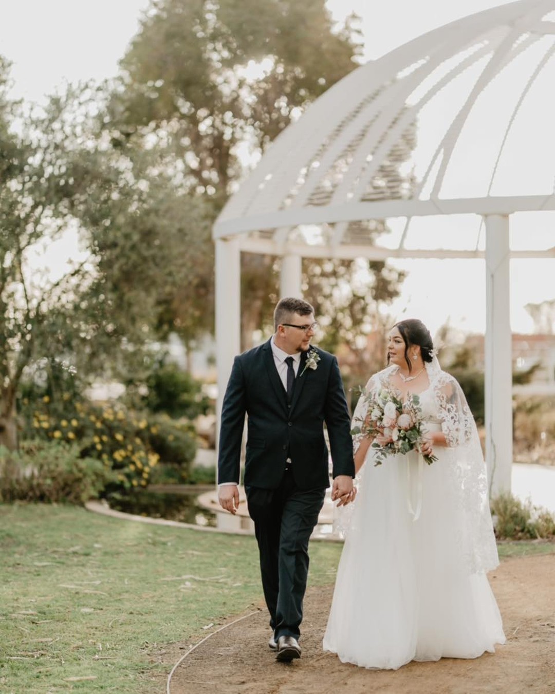 Mr & Mrs White ♥️👰🏼♀️🤵♂️
#dubboweddingphotographer #weddingphotographyinspiration #weddingphotoshoot #weddingphotos #dubbowedding #weddingphoto #weddingphotography #weddingphotoideas #weddingphotoinspiration #weddingphotographers #brides