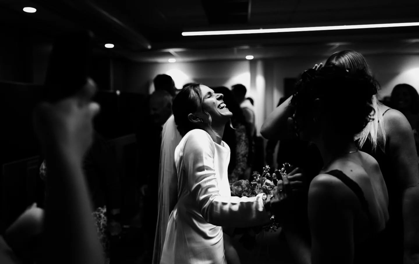 That just married and surrounded by your loved ones glow 🤍