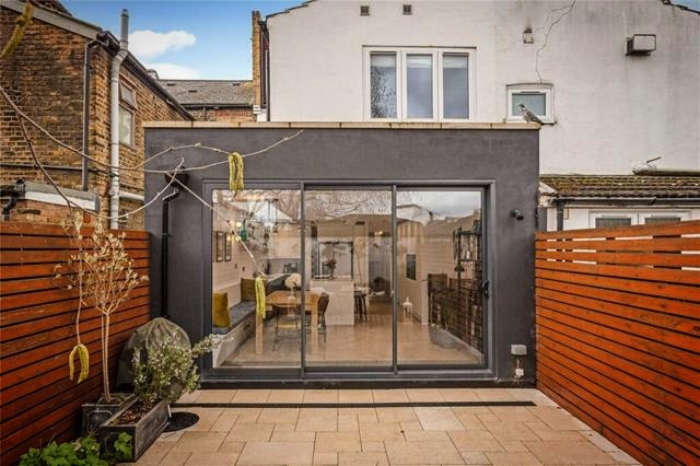 Chiswick House - rear extension