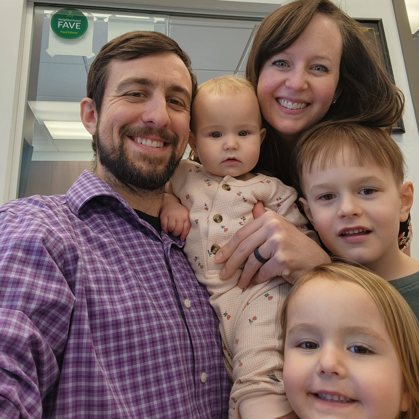 Just like Sarah said, family is our middle name at Performance Family Chiropractic. With all of our staff out due to the weather, I had my wonderful wife and kids helping out at the office today. It also happened to be our wedding anniversary! Who would have thought life would be this crazy just eight years later? So thankful for their help today. ❤️
#apexnc #chiropractic #chiropractor #performancefamilychiropractic