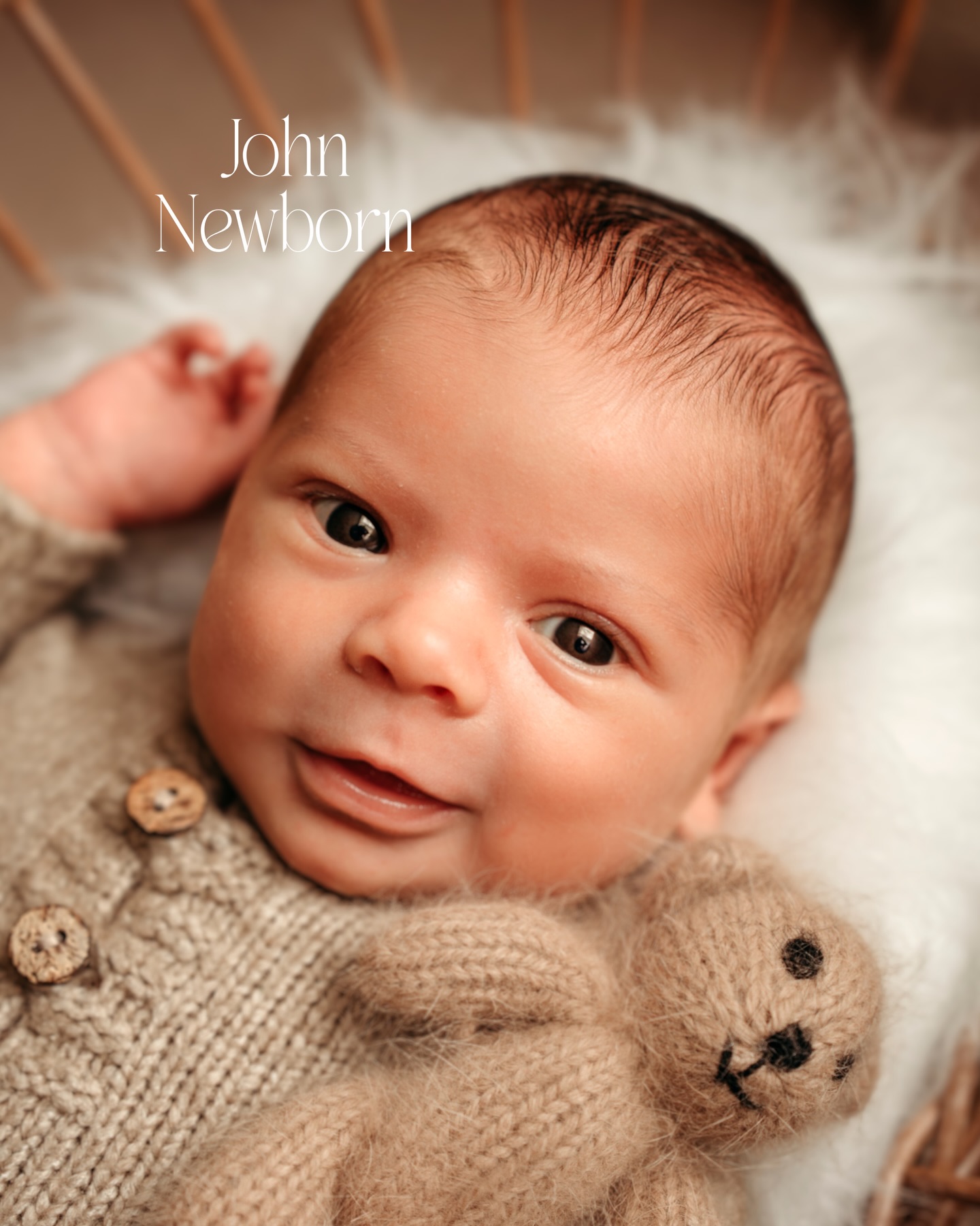 Baby John & His Milestones 📸
What a joy it has been to capture these beautiful moments of his life — from mum’s belly, to Mother’s Day, Father’s Day, Christmas, and now this sweet stage. Watching him grow through my lens has been such an honour 🤍
Only two more months until his first birthday, and I can’t wait to celebrate this milestone with him and his family.
Thinking about capturing every milestone of your baby too?
Send me a DM for more info 🤍