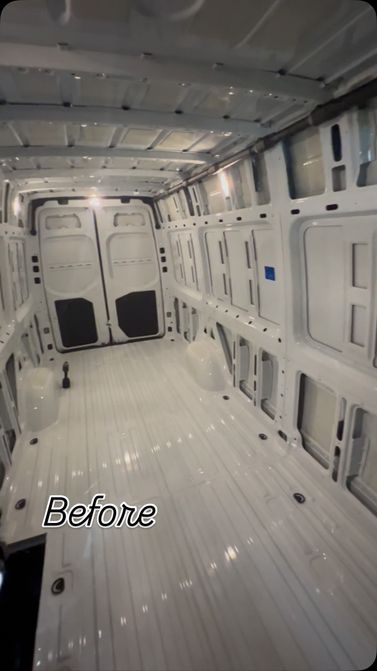 🌲✨ Ready to hit the road in comfort and style? This fully outfitted camper van is officially FOR SALE. Whether you’re chasing weekend escapes, full‑time van life, or family adventures, this build is dialed in and ready to roll.
🔹🔸🔹🔸
Custom interior • Cozy sleeping setup • Clean craftsmanship • Florida‑based and adventure‑ready •Full Off Grid System
🔸🔹🔸🔹
DM OR CHECK LINK IN BIO FOR MORE INFO!