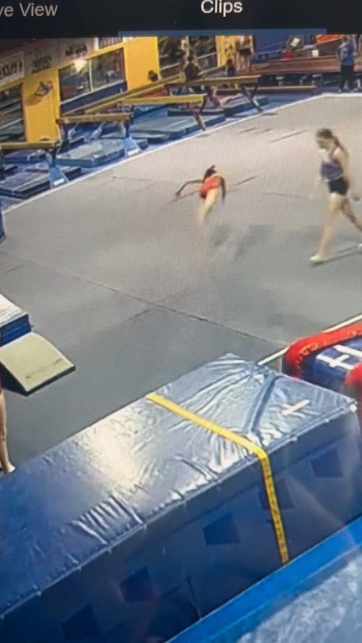 When your feet forget the assignment #failfriday