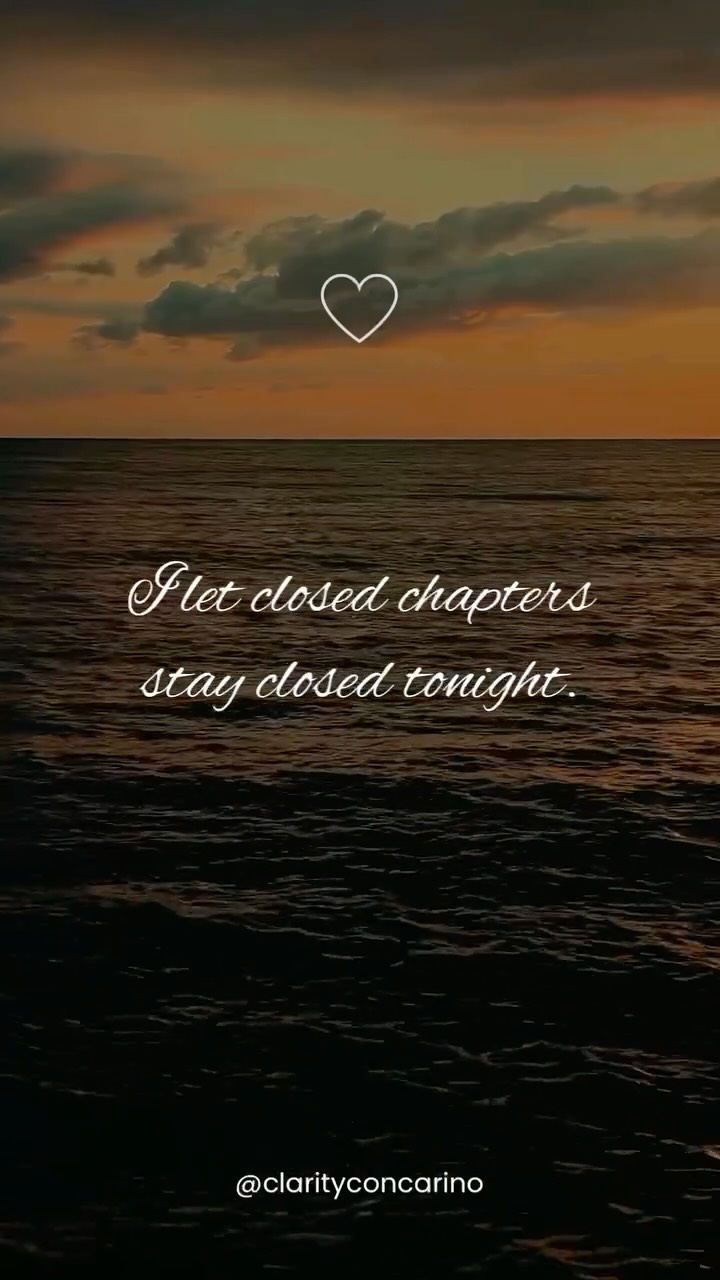 Not everything needs reviewing.
Rest protects my focus.
Tap 🌙 if you’re choosing quiet; save for night scrolls.
#NightAffirmation #MentalRest #LetItUnfold #CalmEvening #SelfCareRitual