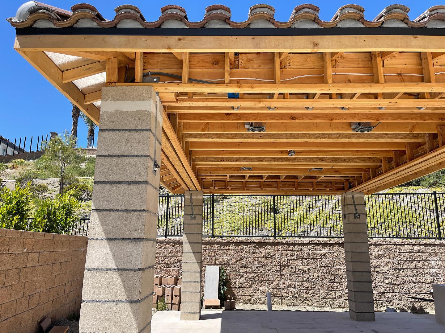 .
.
.
#orchardhills #altair #irvine #backyarddesign #backyard #backyardproject #outdoorliving #outdoorlivingspace #landscapedesign #landscapeproject #landscapecontractor #generalcontractor #caliliving #calilife #landscaping #irvinelandscaping #irvineliving #landscaping #orangecounty #oc #oclife #oclifestyle #ocliving #luxuryexteriors #luxuryoutdoorliving #glamscape #glamscapeoc