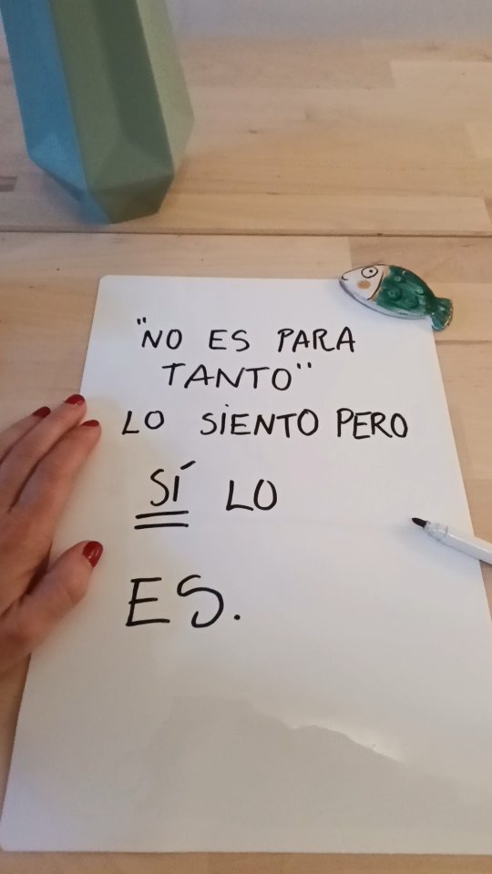 Porque tus emociones importan, incluso cuando alguien más no las vea como “grandes” problemas. Todo lo que afecta tu día a día merece ser validado y atendido. No minimices lo que sientes: tu bienestar mental importa. 💛
Agenda abierta: últimos huecos para empezar terapia ✨
Andrea Mayoral Martín
Psicóloga y terapeuta ocupacional
637667205
andreamayoralterapia@gmail.com
#SaludMental #Psicología #ValidarEmociones #CuidarteEsImportante #NoEstasSolo
