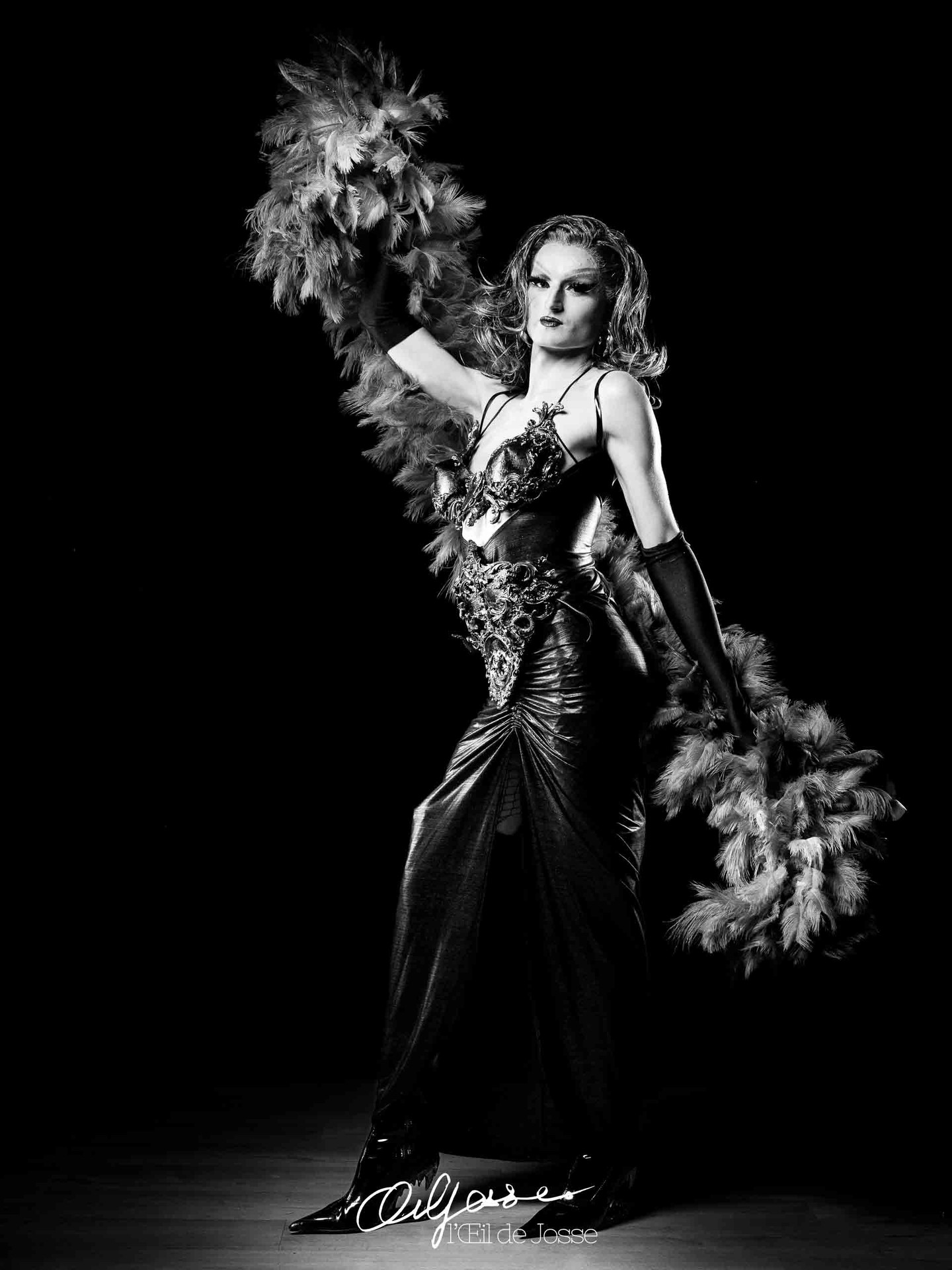 Séance photo avec 3 fantastiques drag queens au 108 à Orléans.
Ici @liona_senorita
#le108 #dragqueens #dragqueen #dragshow #dragoorleans #dragrace #portrait #portraitnoiretblanc #blackandwhiteportrait