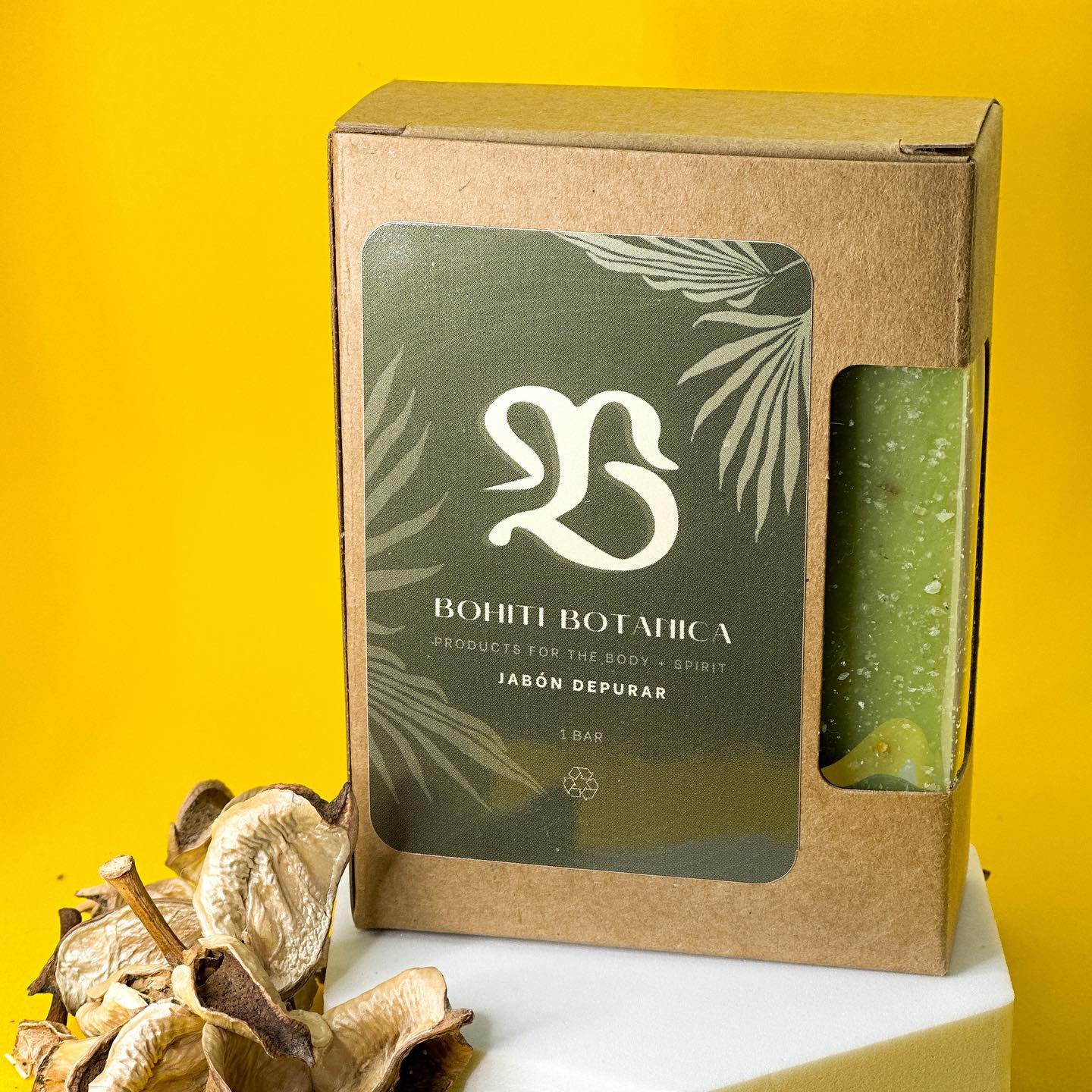 All our soaps are wonderful but our Jabón Depurar is a fan favorite!
🧼 Our soap loaves are hand-crafted right here in the USA by master artisans using the highest quality ingredients to ensure each bar is a premium product that you’ll love!
With its signature clean scent, Jabón Depurar combines sage, peppermint, sea salt and oatmeal to be a perfect option for daily use or just for exfoliating days.
#naturalsoap #oatmealsoap #handmadesoap #bohitibotanica #allnaturalskincare #skincareroutine #skincareproducts #bathtime