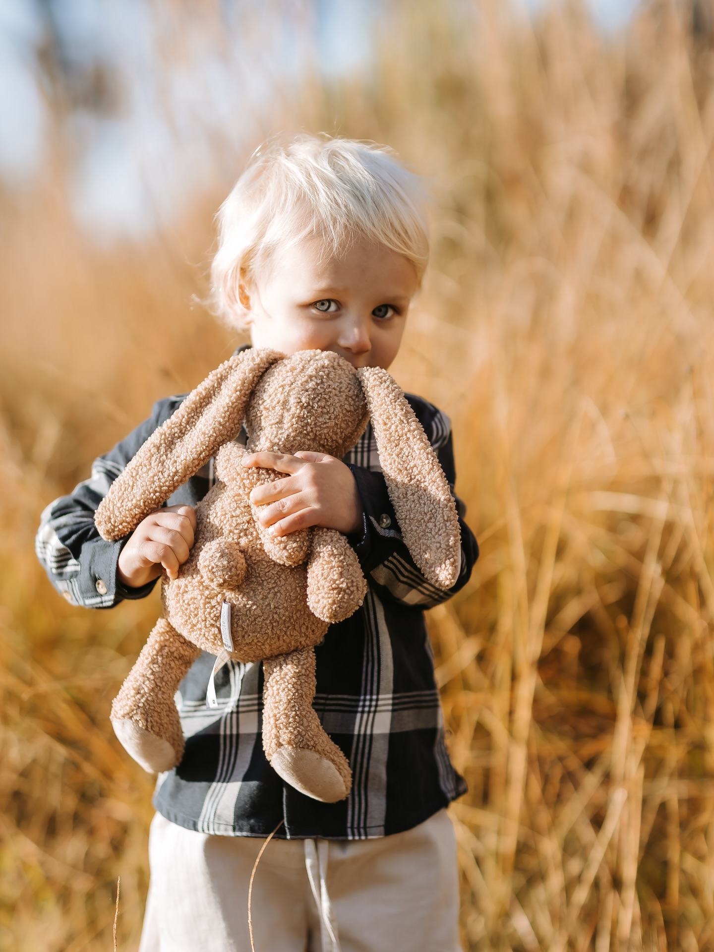 A boy and his bunny🥹
Pro tip for parents: bring the lovey aka your child’s comfort item.
The magic usually follows.✨