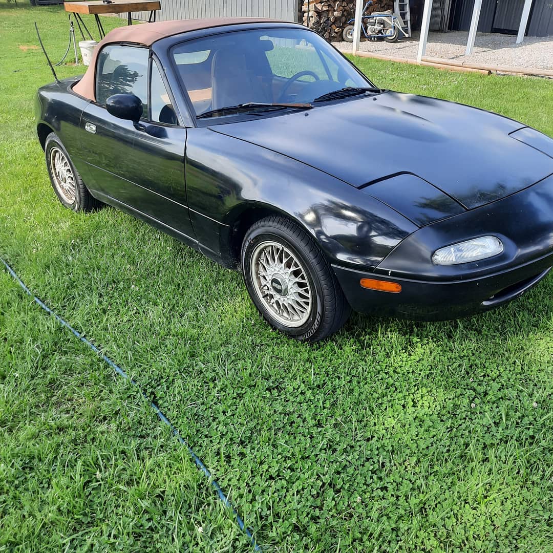 Nice day to get the old girl cleaned up
#miata #mx5 #car #carwash #carcleaning #carcare #cleaning #convertible #jdm #build #buildcomeingsoon