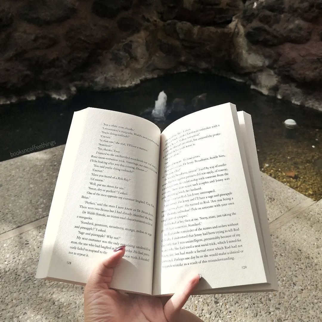 🌱🍃 There's a very beautiful indoor green space with calming sounds of fountain water near my workplace.
In winter they string up lights and there's a walkway of shimmering lights draping all around you. 🎄
I have looked forward to it the last two years but was unable to see them because of covid.
Now that the building has reopened to the public I'm very much looking forward to when the lights will come back up.
What a beautiful little hidden gem 💎💕 needless to say the absolute surreal reading spot. 📖👌