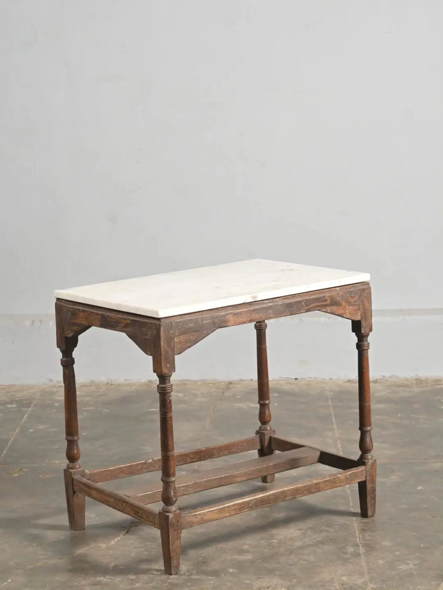 Med fri frakt till hela Sverige
L55 D45 H60 cm
#inredning #interieurstyling