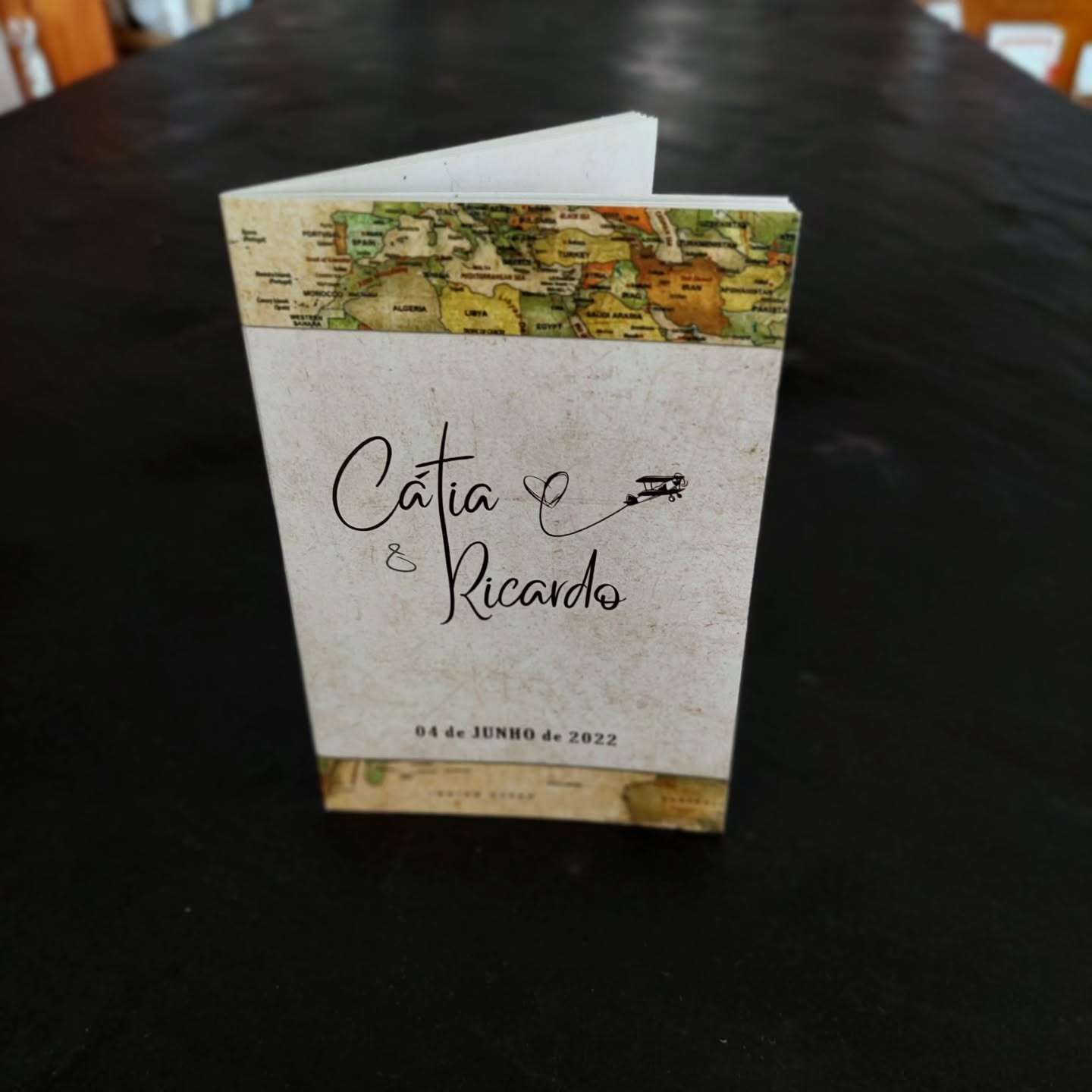Livrinho marcador mesa, tema viagens
#casamentospersonalizados