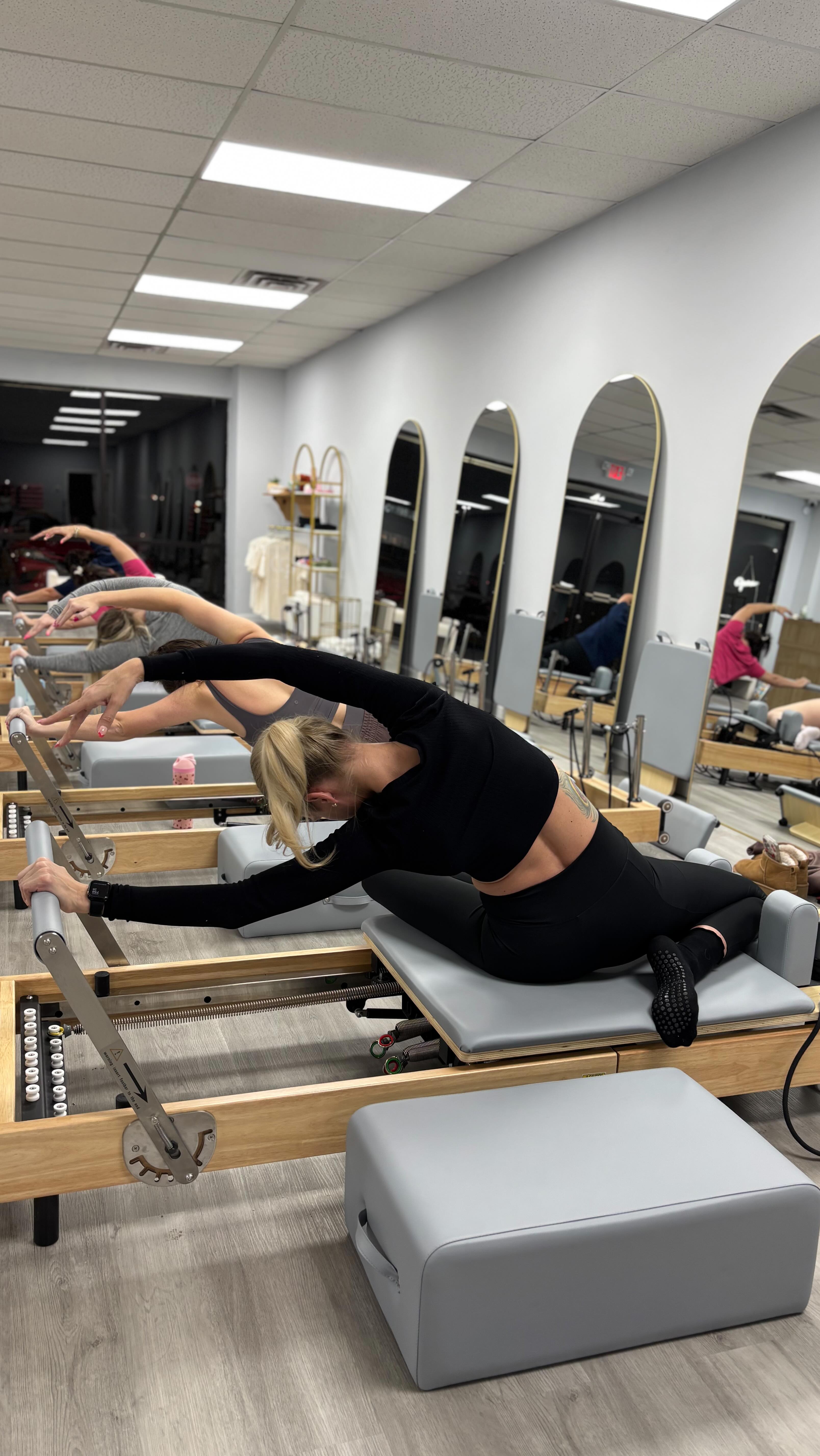 All 3 classes CRUSHED this Core + Arm flow today 🔥💪
I can’t put into words how proud of I am seeing my girls working so hard every class. Every sessions is a step closer to becoming your best version. Pilates has not only been an outlet for exercising my mind & body, but also growing beautiful relationships with some amazing women.