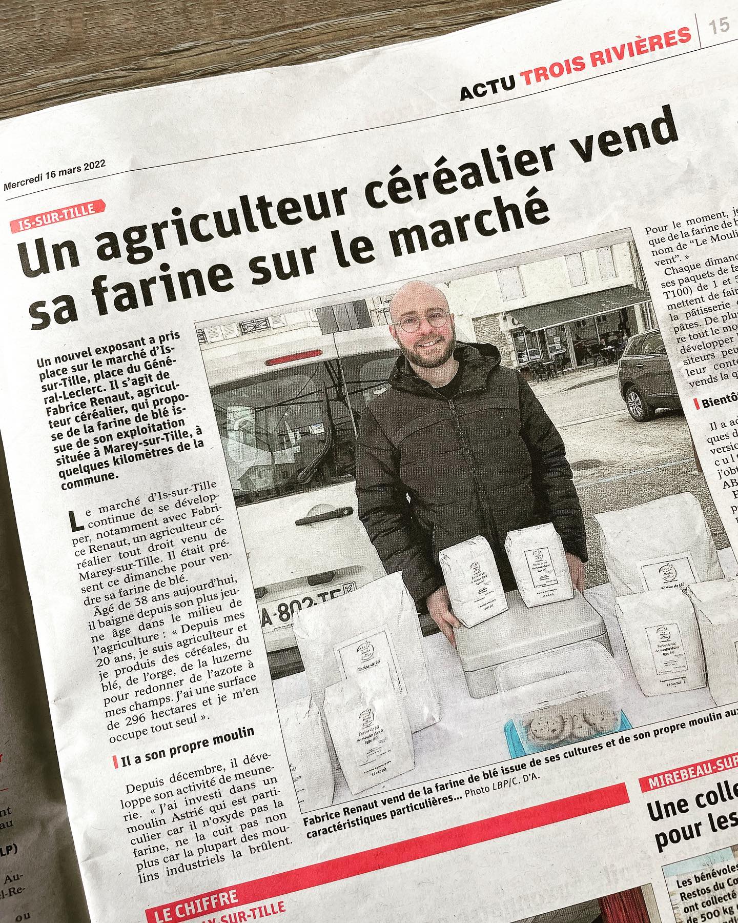 Merci au bien public de mettre notre farine à l’honneur au marché d’is sur tille avec ce super article😀.#bienpublic#agriculture#paysan#agriculteur#bio#ble#farinedeblé