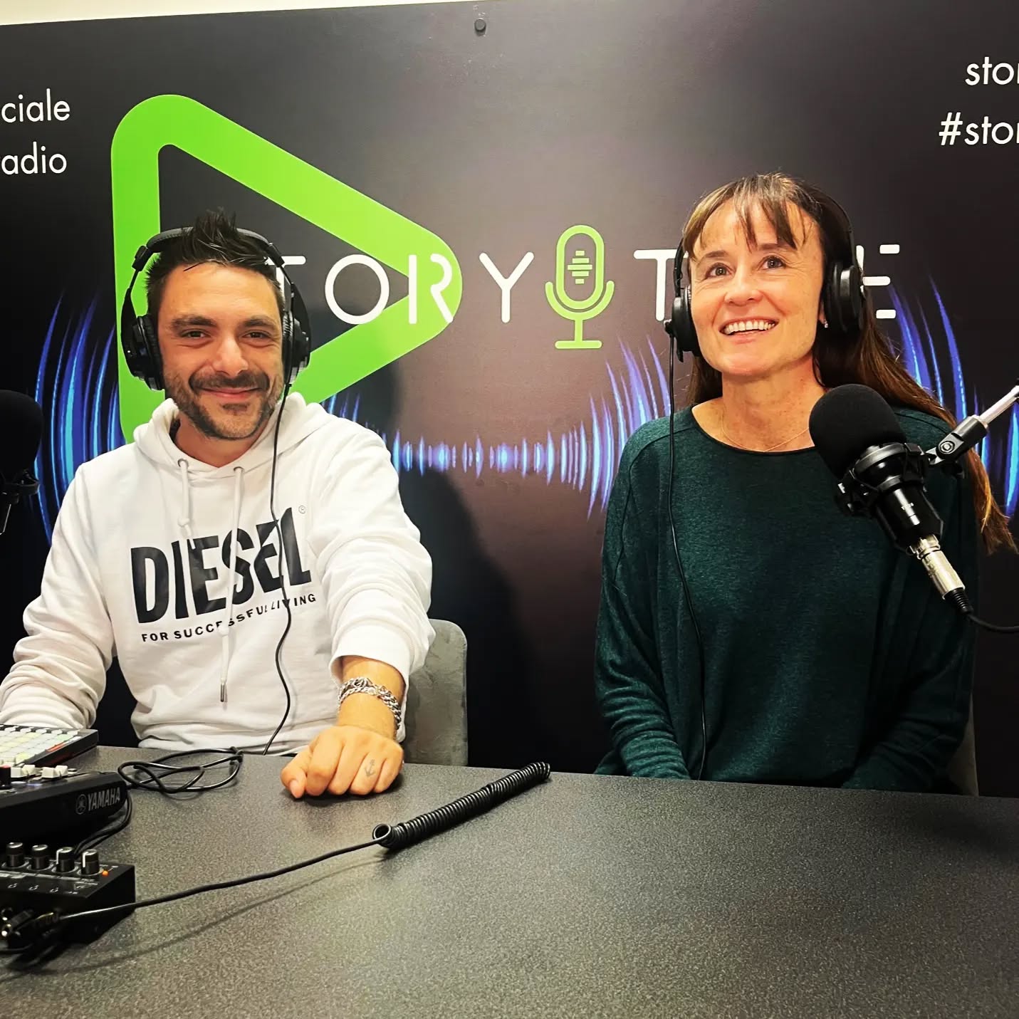 Ora in onda su @radio_canale_italia ci sono io! Una piacevole chiacchierata per raccontare un po' di me e di quello che faccio 🫂 Sei curioso? Ascolta l'intervista integrale: il link è nella biografia!
Clicca ▶️ e scorri fino alla mia intervista! Poi commenta e fammi sapere cosa ne pensi 🤗
#interwiew #intervista #radio #radiocanaleitalia #story #storytime #racconto #therapy #therapist #counseling #counselorolistico #mentalhealth #traumarecovery #mentalhealthawareness #privatepractice #terapeutaholistico #salutebenessere #accessbars #accessconsciousness #cambiamento #coachingonline #benessereolistico #holistichealer #holisticwellness #olistico #trainingolisticototale #holisticapproch #holisticcoach #italy