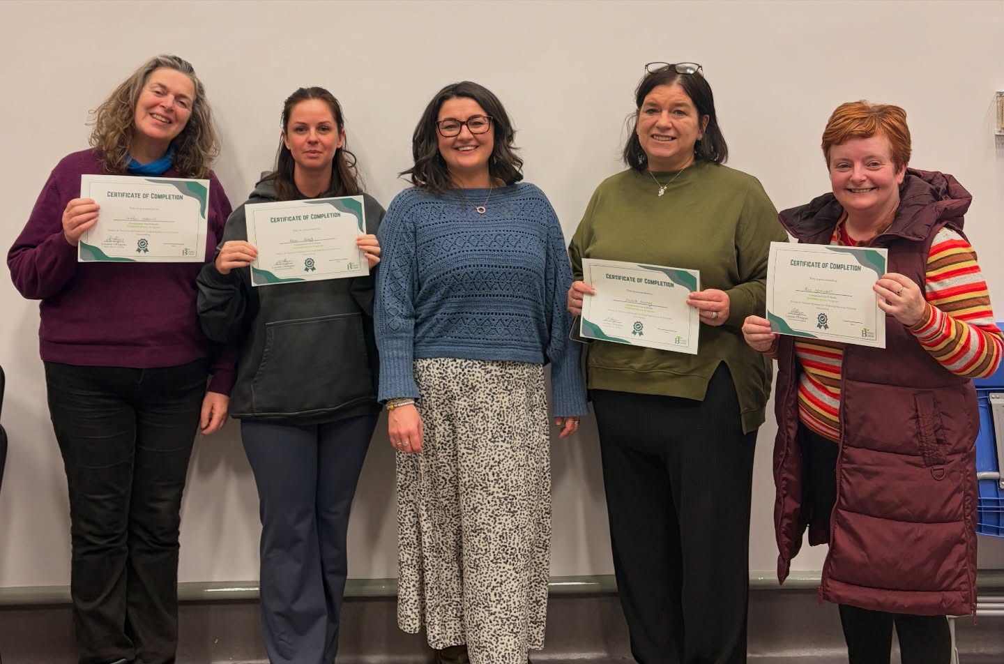 š±STRONG Roots Programš±
Celebrating some of the participants who completed our 6 week STRONG Roots Program this week! š„°
Together we explored the purpose of stress and how negative stress can show in our body. How this impacts our nervous system and gentle, practical tools to support regulation in everyday life.
It has been such a pleasure to witness the shifts, your growth and how you are integrating what you have learned into your life and daily routines.
Thank you all for your openness and honesty and overall your commitment to yourself šš«
Wishing each one of you a more grounded, resilient journey as you move forward in 2026
#strongroots #somaticeducation #tre #bennubloomhealing #cregganneighbourhoodpartnership