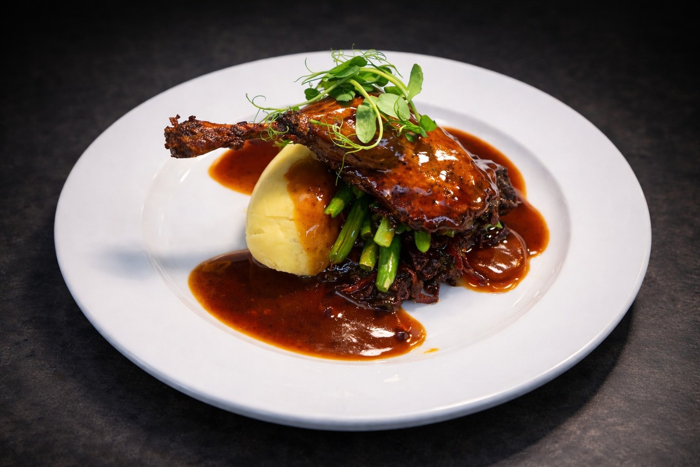 Succulent confit duck leg, slow-cooked to perfection ✨
Served with buttery mash, seasonal greens, braised red cabbage and a rich red wine jus 🦆🍷
Comfort food at its finest – available now.
📍 Book your table 01323749880