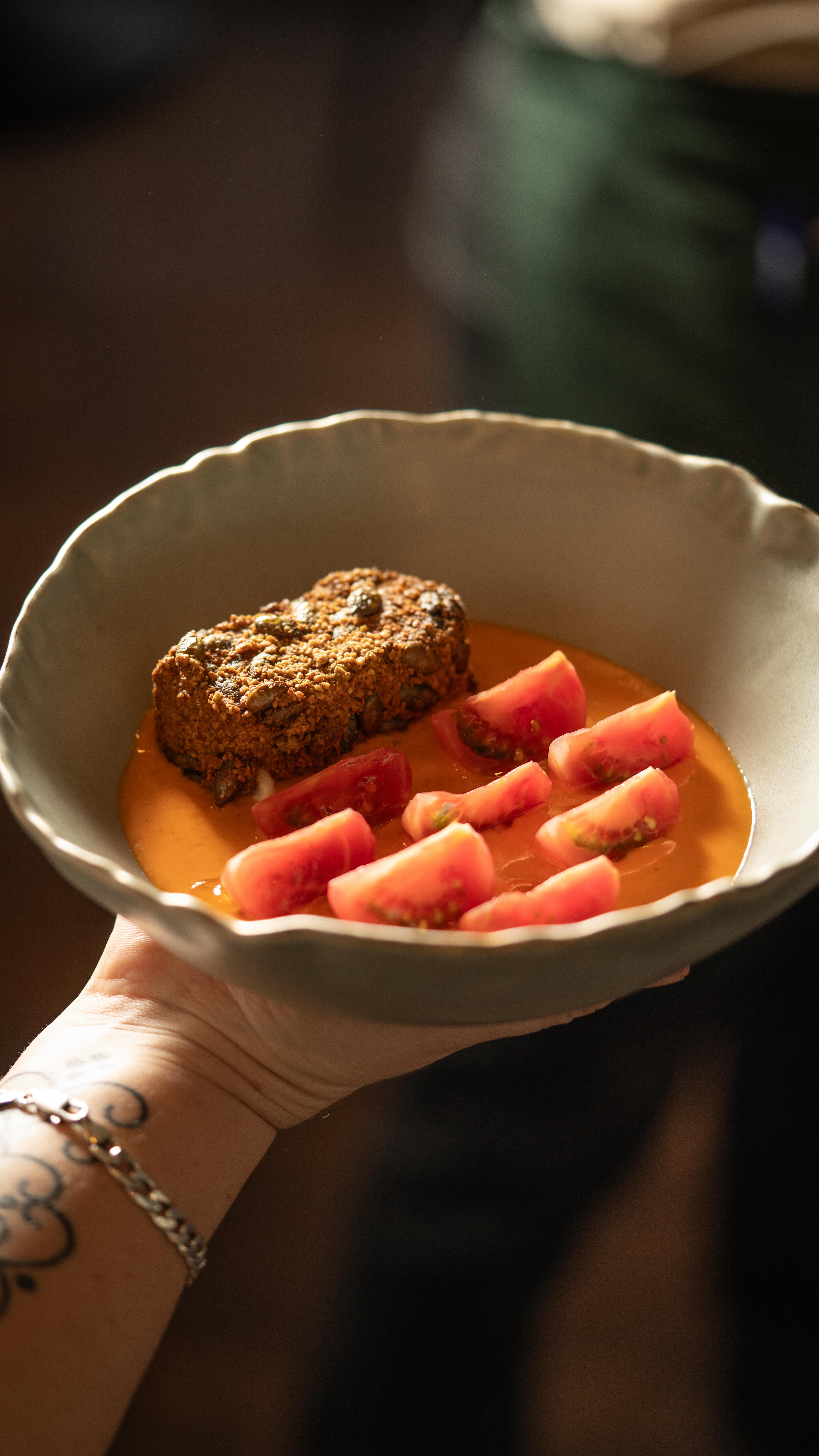  יוליה ונריה שלנו בוחרים את המנות האהובות עליהם בתריסר 🫶
-פטה חמה בגרעיני חמניה ודלעת, רוטב עגבניות מגי,