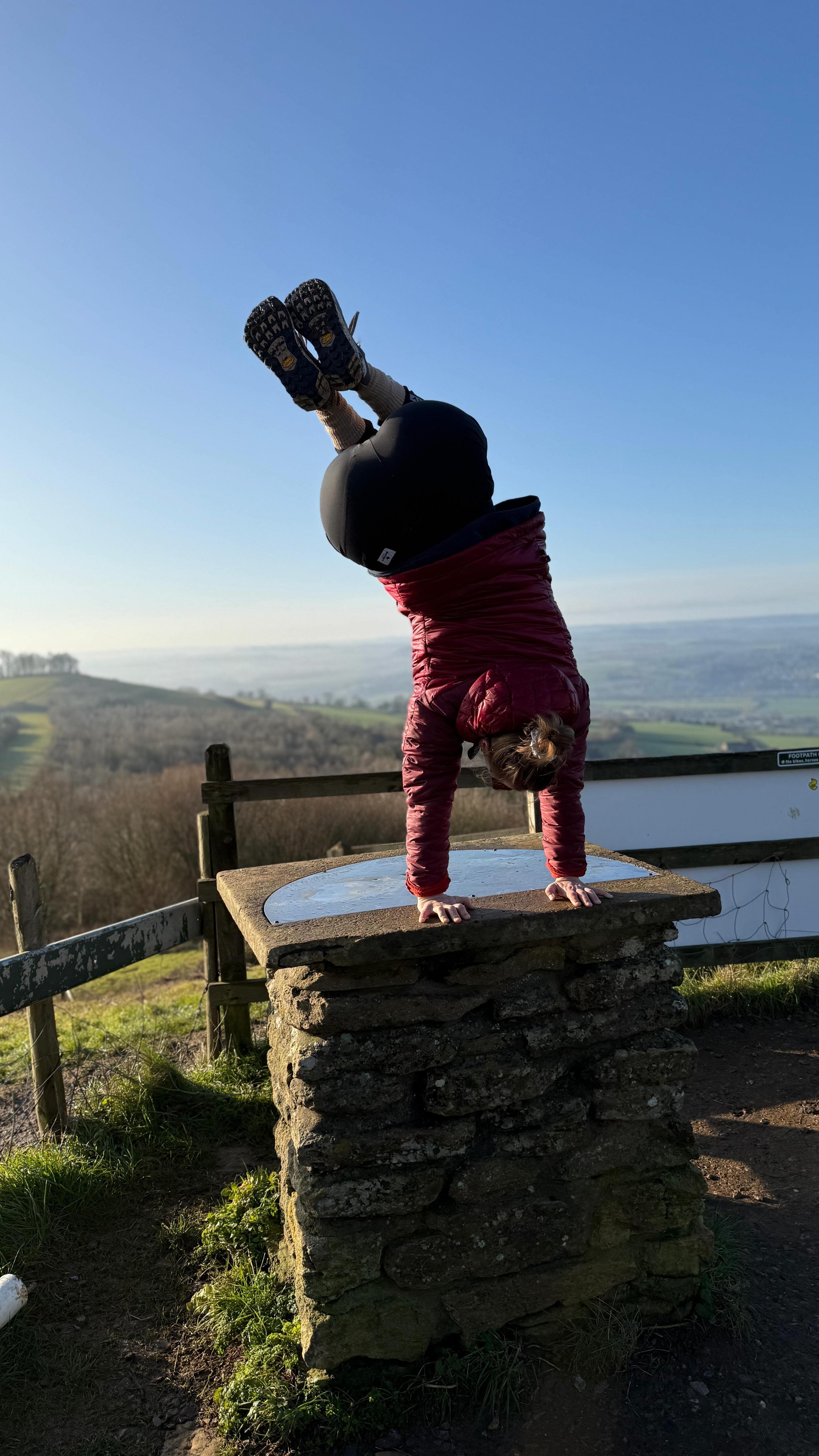 Spent the majority of January outdoors, chasing elevation in wet gear, enjoying tea & flapjacks with (rarely) a view… genuinely, such a blast!
Nothing wrong with grey, windy, cold and rain, re-evaluate your thoughts around winter and these days can become a lot more fun.🥾🌦️