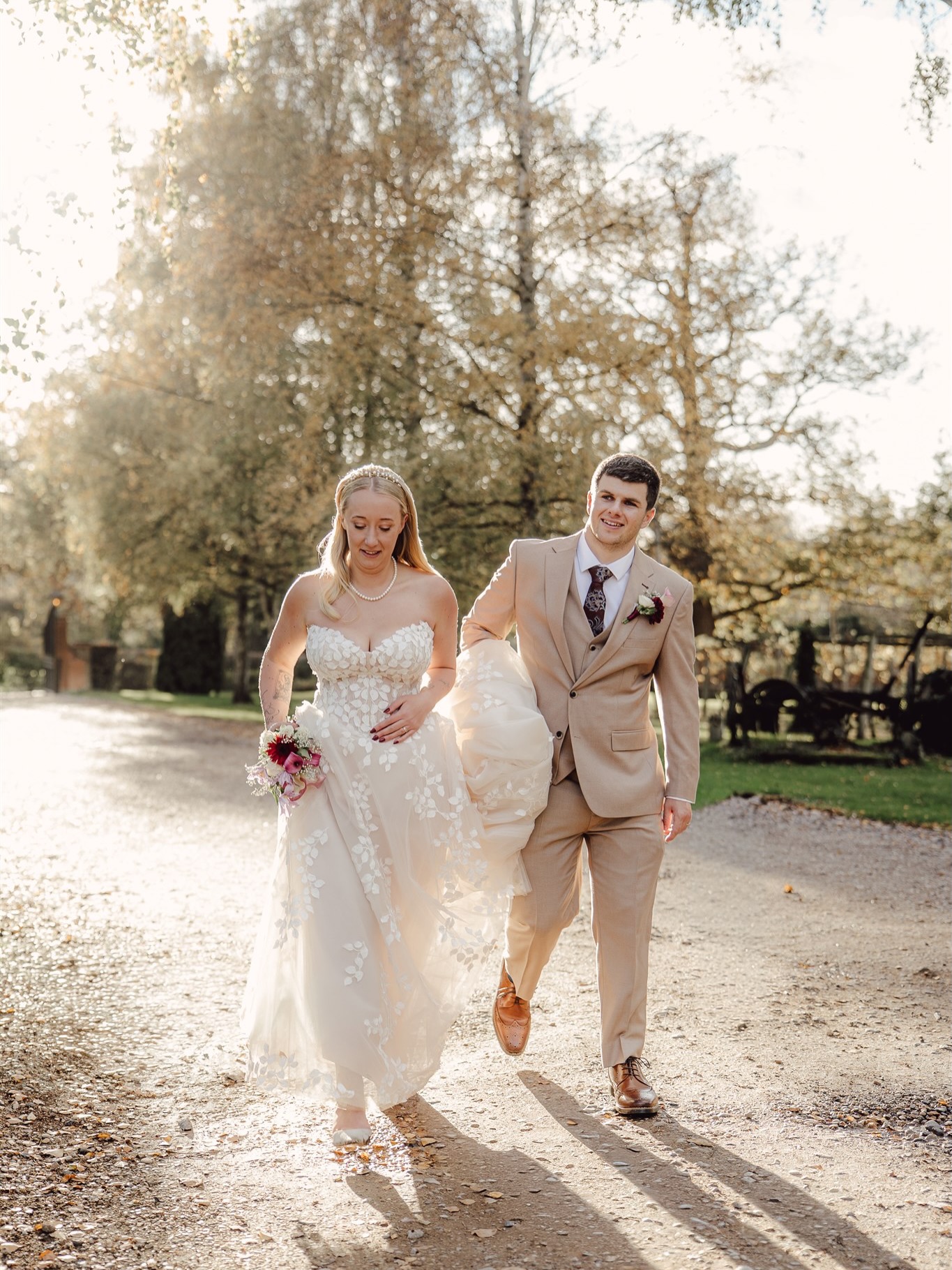 Stanlake Park 😍
I will never ever not love it here. When I get to shoot days like this. Would you believe this is the November light? 😍
Stanlake Park offers the perfect backdrop for wedding photography in the UK. Its serene landscapes, soft natural light, and elegant venues make every couple’s wedding day a dream to capture, resulting in stunning, timeless photographs you’ll treasure forever.
#vineyardwedding #weddingphotographer #wedding #stanlakeparkweddingphotographer #stanlakeparkwedding