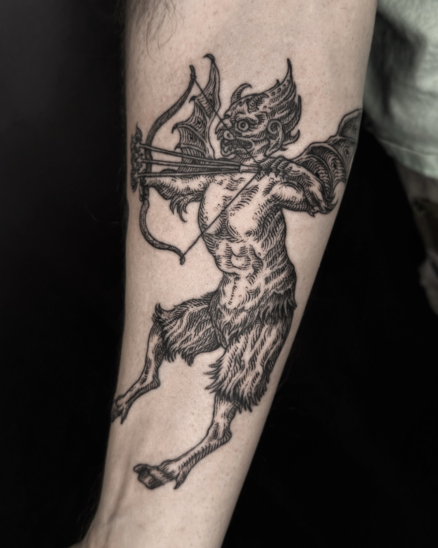 ••• Three Arrows in Satan’s Quiver •••
Thanks for the trust Sam!
Inked @embersteel_studio
.
.
.
.
.
.
.
.
#slctattoo #slctattooartist #slctattoos #utahtattoo #utahtattooartist #slcartist #slcink #blackwork #blackworkers #onlythedarkest #arteobscurae #finelinetattoo #fineline #blackandgreytattoo #etching #engravingtattoo #engraverstattoo #lineworktattoo #woodcuttattoo #etchingtattoo #occulttattoo #alchemytattoo #medievaltattoo #inkengravers @engraverstattoos