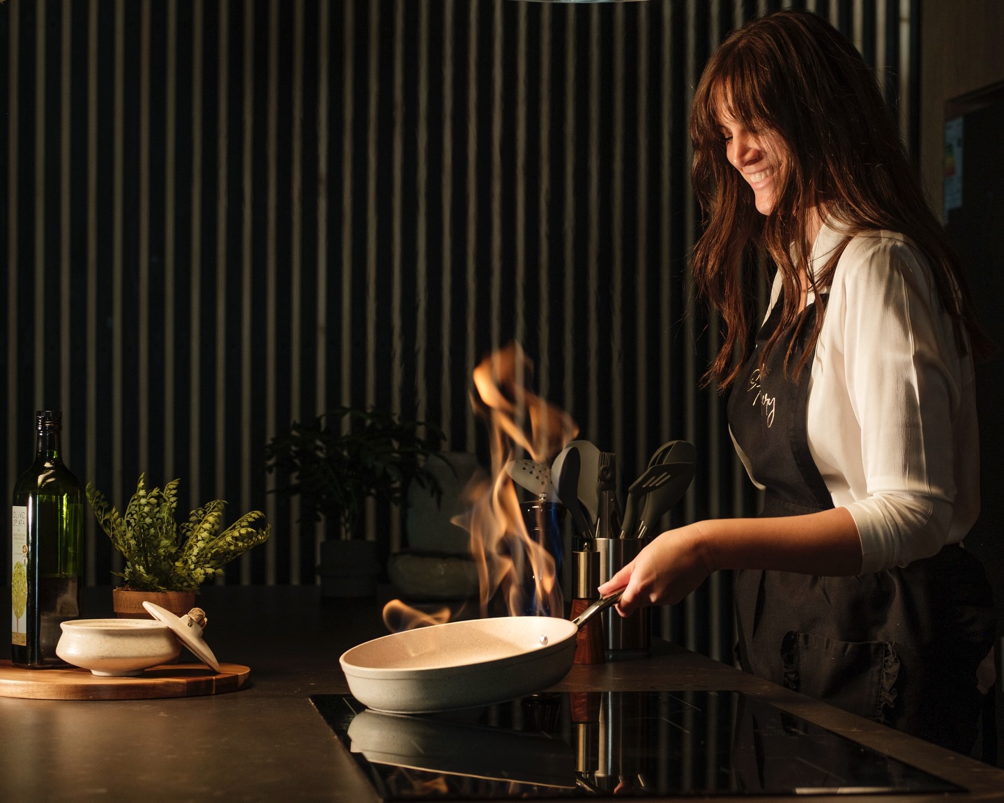 El otro día hicimos estas fotos con la @fran_cookery en @kitchen_center
Si quieren ver como las hicimos, toda la iluminación, vayan a mi canal de YouTube! Los espero. El link está en la bio. #iluminación #luzcontinua