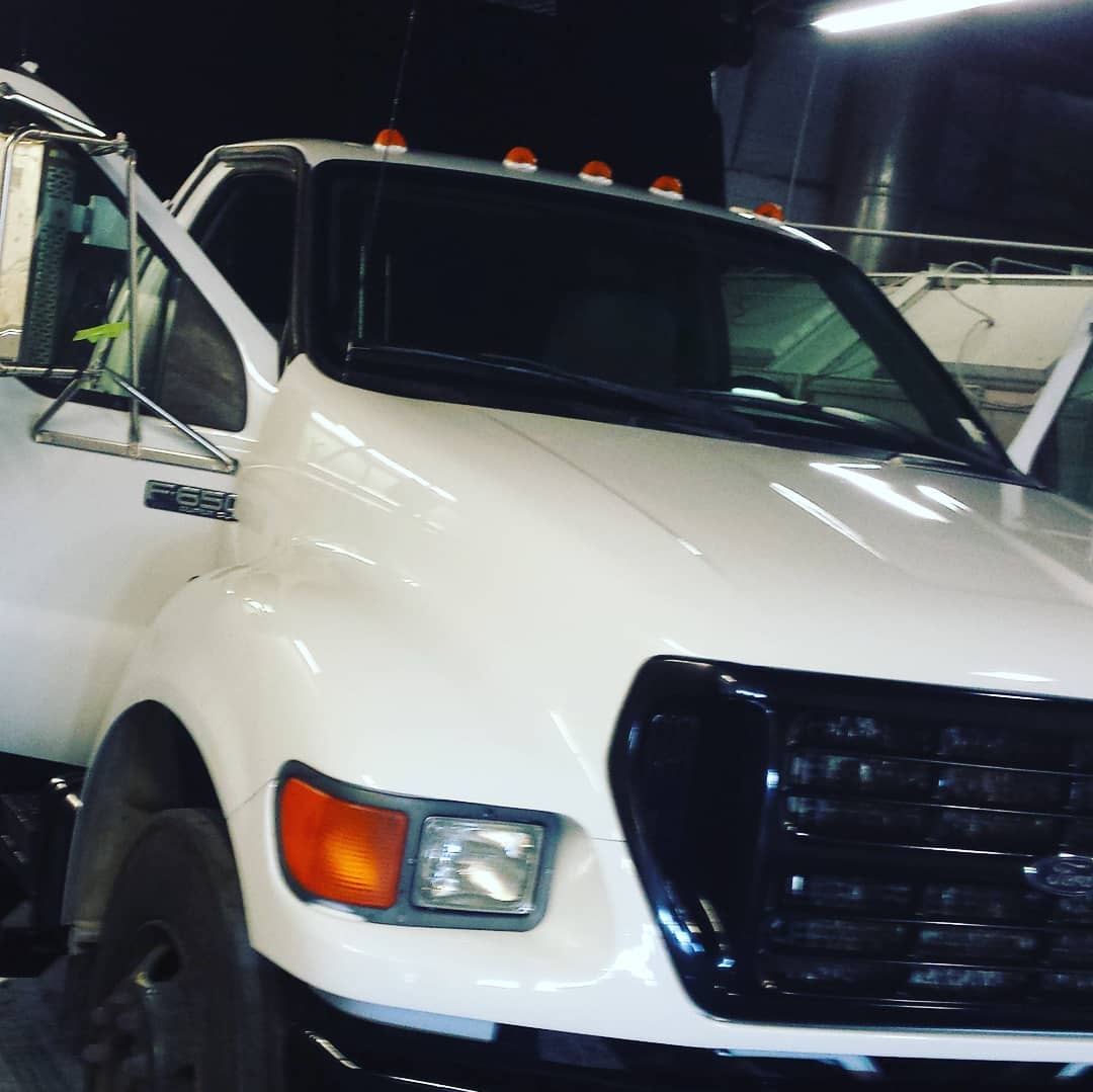 LIKE BRAND NEW BABY
.
.
Bring your vehicle to our shop for a quick, free and honest estimate for any body repairs!!!
.
.
#carrepair #autobody #paintjob #collisionrepair #carpaint #stouffville #ontario #autogarage #vehiclerepair #rustrepair #repairshop #mechanic #automechanic #newpaint #bodywork #toronto #stouffvilleontario #truckrepair #autoinsurance #carinsurance #newcar #newmarket #markham #shineynewcar #newcarwhodis #carshop #stouffvilleauto