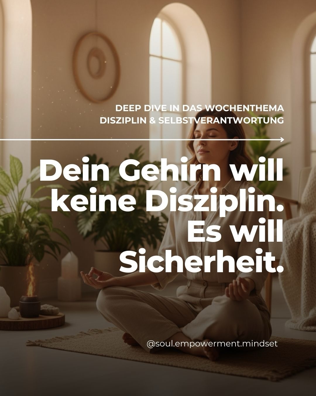 Teil2 | Du bist deinen Impulsen nicht ausgeliefert
Checke hier ein paar Tools & Reflexionsfragen ⬇️
Widerstand ist kein Zeichen von Schwäche, sondern ein Signal deines Gehirns, das dich in Sicherheit wiegen will. Aber hier ist der Gamechanger: Nur weil dein Gehirn „Gefahr“ oder „Pause“ schreit, heißt das nicht, dass du hinhören oder folgen musst.
Selbstführung bedeutet, diesen Moment der Verhandlung mit dir selbst zu erkennen und die Führung zu übernehmen. Du kannst lernen, deine Reaktionen bewusst zu wählen, statt auf Autopilot zu reagieren.
🫶🏼 Check-in mit dir selbst:
• Welchen automatischen Impuls (Aufschieben, Ausreden, Ablenkung) erkenne ich wiederkehrend bei bei mir?
• Wie würde ich mich entscheiden, wenn ich heute nicht meinem Impuls, sondern meinem Ziel folgen würde?
• Welche Verhalten, oder welcher Satz könnte mir in meinen Schweinehund Momenten helfen?
📌In den kommenden Beiträgen dieser Woche findest du viele Blickwinkel und konkrete Tools, mit denen du deine neuen Gewohnheiten nachhaltig aufbaust und gegen den Autopiloten wirkst. Sie folgen alle noch in dieser Woche, also bleib dran und speichere sie dir gerne ab, damit du immer wieder darauf zugreifen kannst.
+ Folge mir, wenn du noch mehr zum Thema Persönlichkeitsentwicklung, Selbstführung und Selbstorganisationen sehen möchtest.
Selbstführung | Disziplin | Mindset Persönlichkeitsentwicklung | Coachingtools