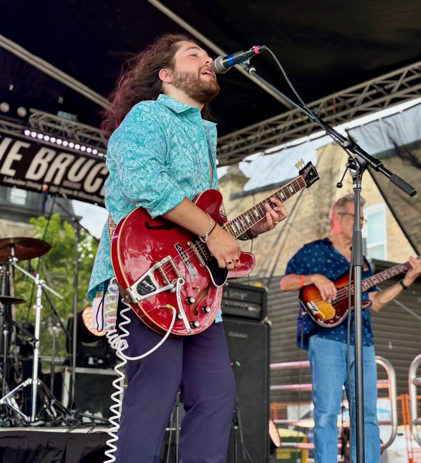 Joel Dupuis Band kicks things off on our second night of the mainstage 🎸
@the_joel_dupuis_band
#LighthouseBluesFestival #LBFest2025 #LighthouseBluesFestival #BruceCountyBlues #RickAndMarilynBluesProductions #TheBruce #BluesMusic #BluesMusicians #LiveMusic #SupportLiveMusic #MusicFestival #Kincardine