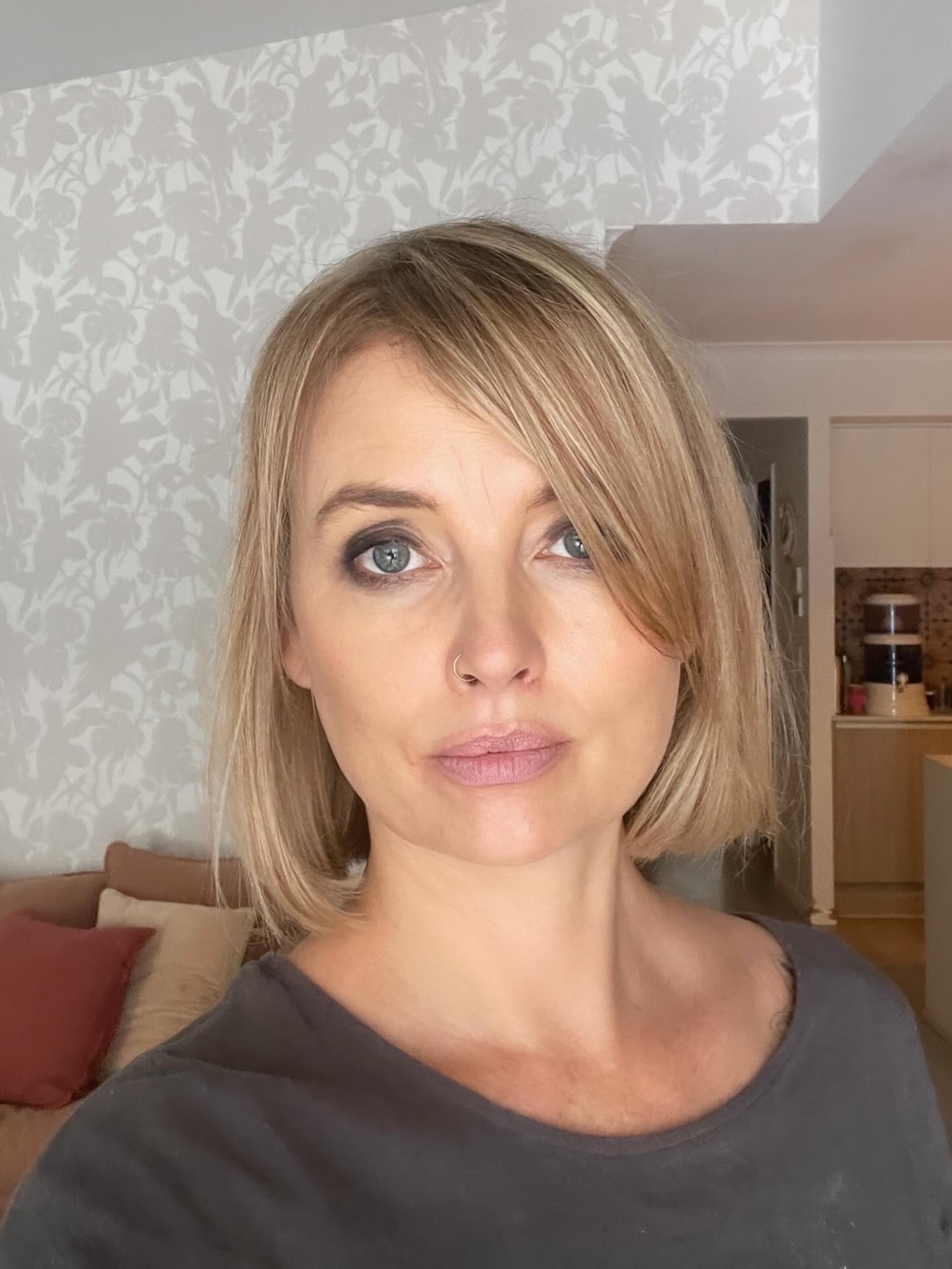 It’s all gone. Inches of hair. You’ve probably heard we’re ending the cycle of the snake and up until February 16th we’re shedding. I’m sure I’m not the only one who’s feeling this. I’ve shedded a lot this year. Its felt brutal at times, but also needed. Cycles that have outgrown their purpose. Circumstances that are ripe for change. As we near the end, the great crescendo, im feeling it more deeply. What needs to come forward. What needs to be left behind. Recently I’ve shed excess weight, weight that carried stories I no longer resonated with and then I suddenly felt my hair also carried energies that were ready to be left behind. So it’s all gone. Years of growth cut in seconds! Now I’m looking forward with fresh eyes at’s what to come next. It will all be shared in good time. But first the new seeds must be planted. What about you guys? Who else is shedding their old outgrown skin?