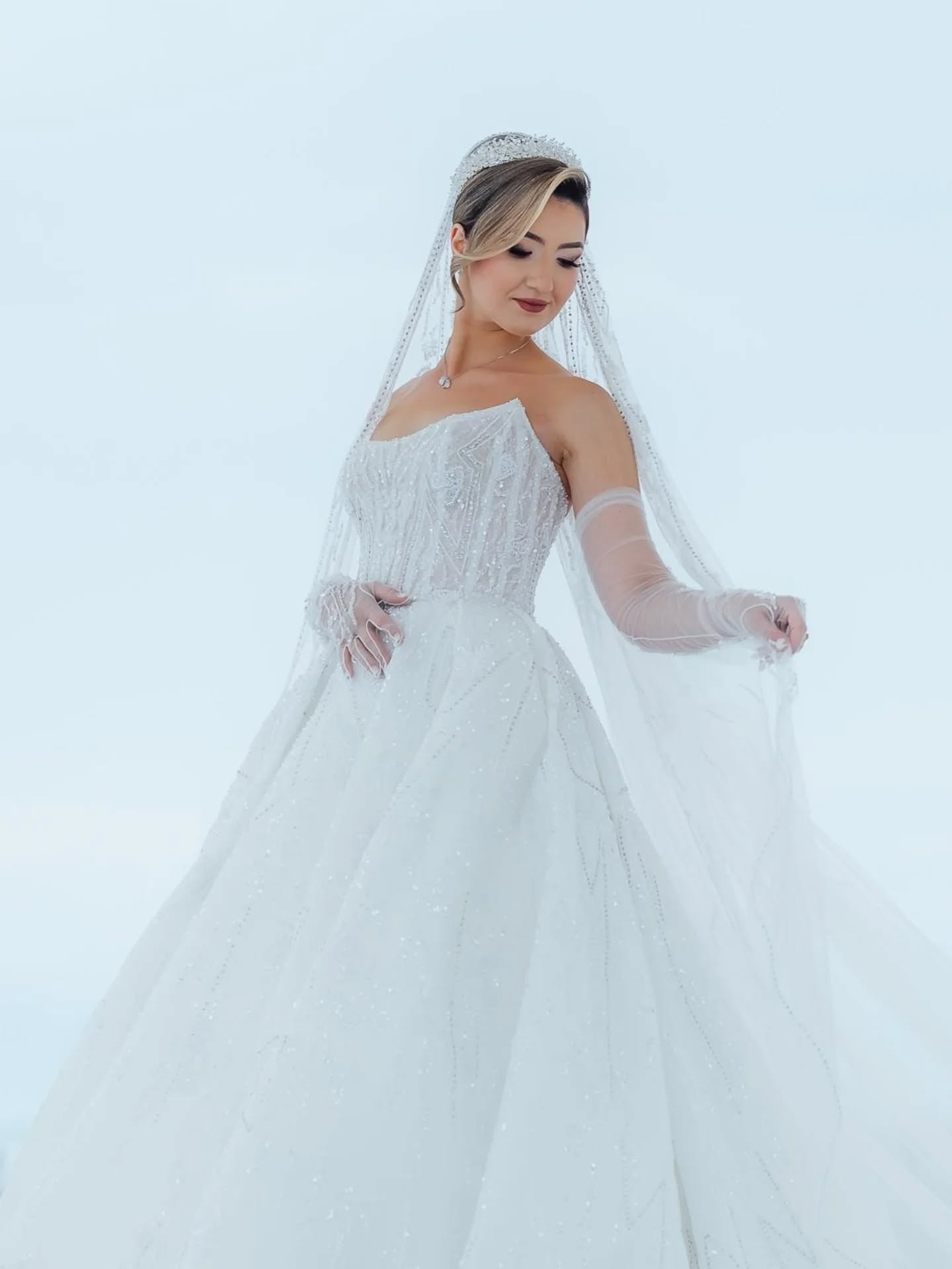 Warmest congratulations to our beautiful bride Andreea, wearing a white ball gown that embodies elegance in its purest form. 🤍🪽 #NovaBellaBride