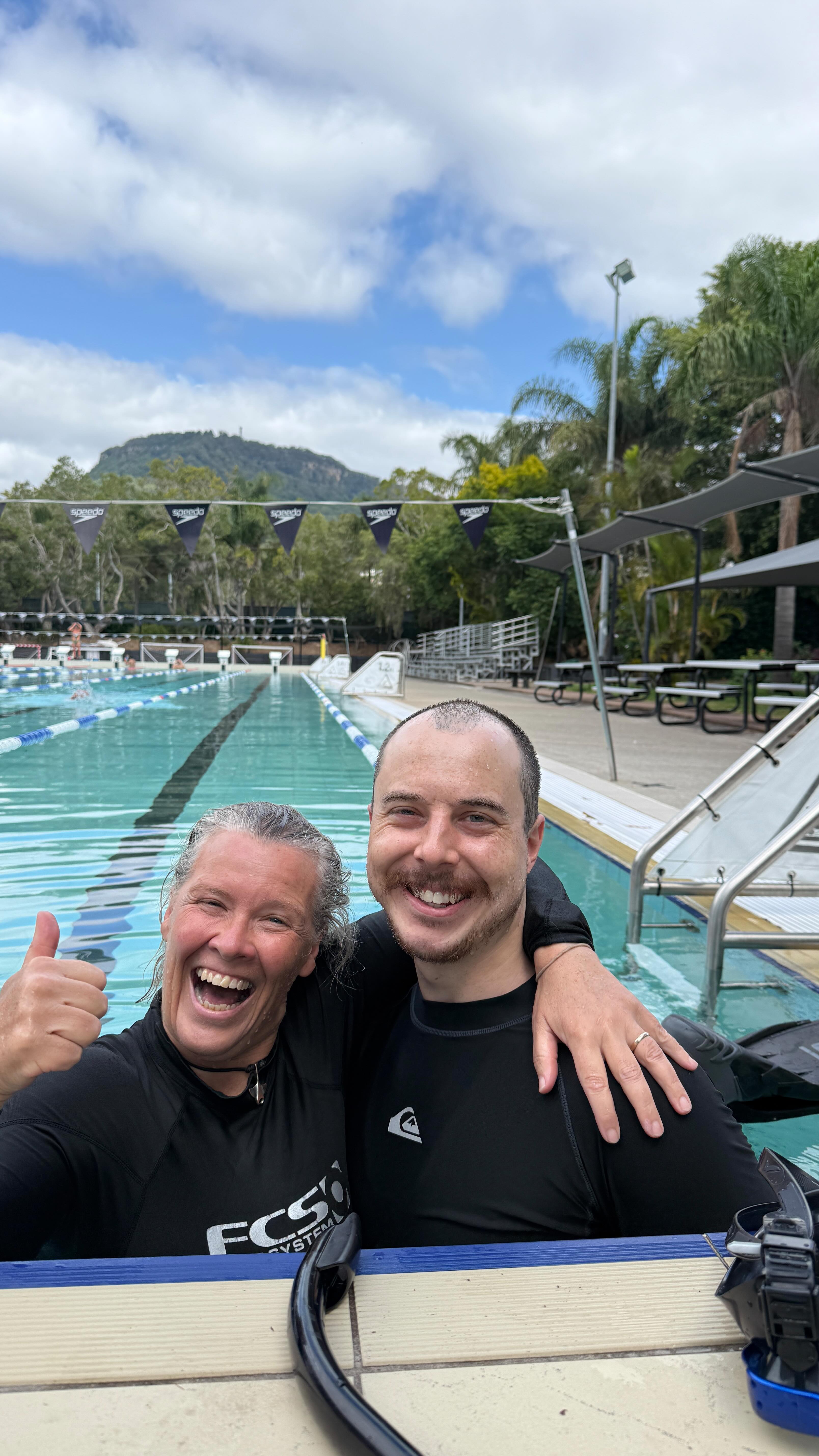 Congrats on cracking the 100m club Declan, this is a massive milestone in your journey. All th consistency has paid off ✨
And another big congrats to Kylie for doing another very comfortable PB too!
There’s nothing better than seeing your divers having breakthroughs in their journey. So proud of you both for working through your mental blocks and doing VERY comfy personal bests.
Time for you both to enjoy some well earned PB cake. 🔥
Today we took a step away from CO2 training and focused on the mental side of the dives. They didn’t know it, but the whole session was geared to doing comfortable personal bests, without them realising or putting pressure on themselves.