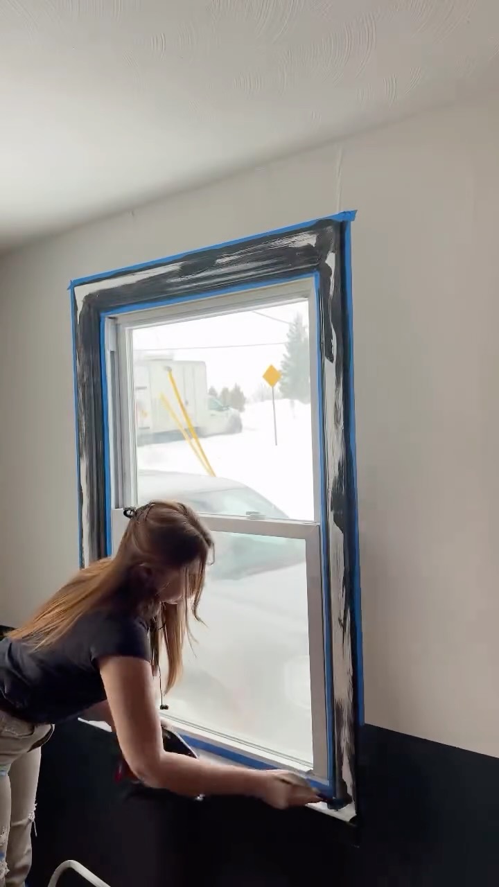 Can't wait for the reveal on this one 🤌🏼 Installing new chair rail and a bold contrast to give this dining room a whole new energy.
#residentialpainting #interiorpainting #syracuseny #behr #interiordesign