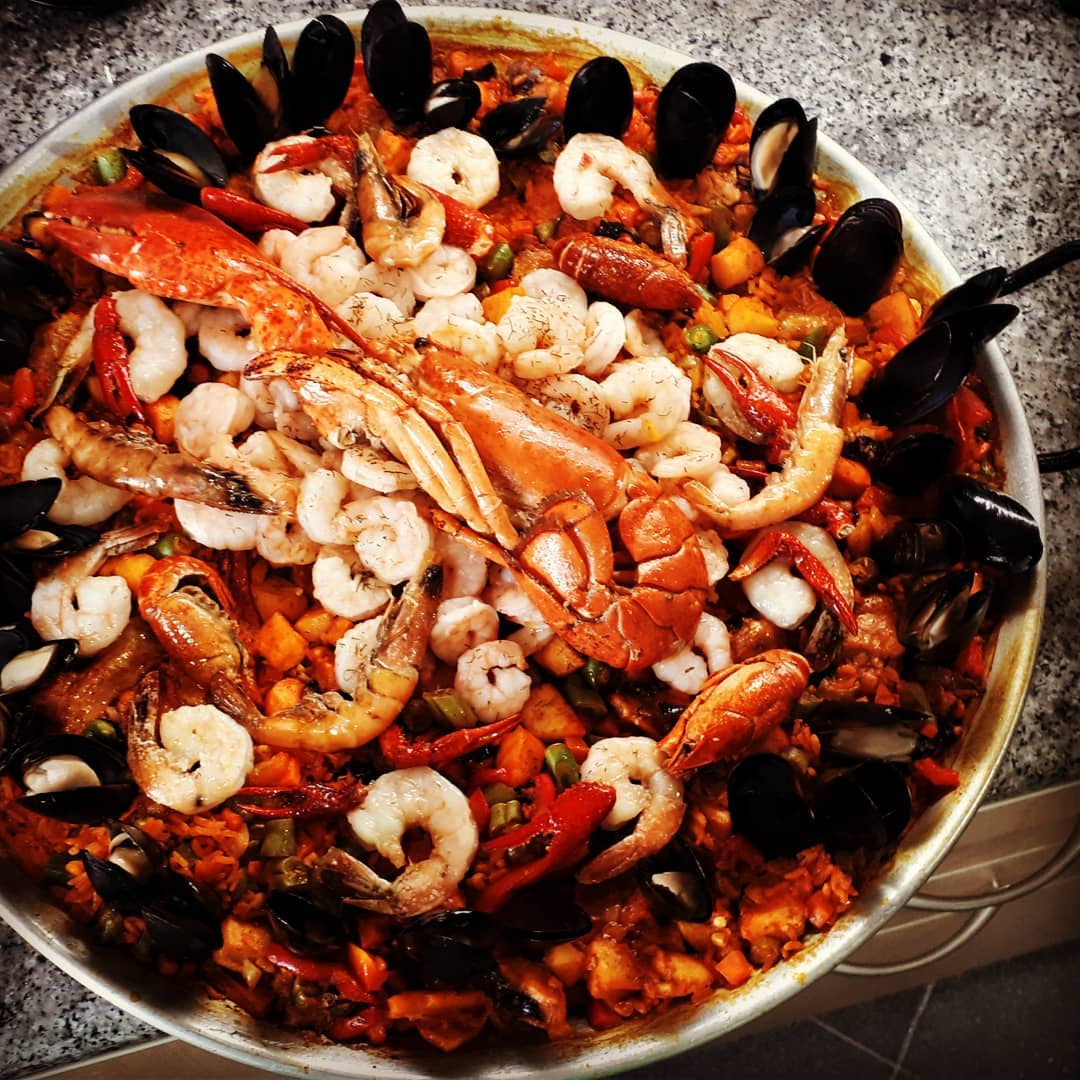 Llego Diciembre, pide tu paella para las celebraciones en www.mipaella.co - 3184214326