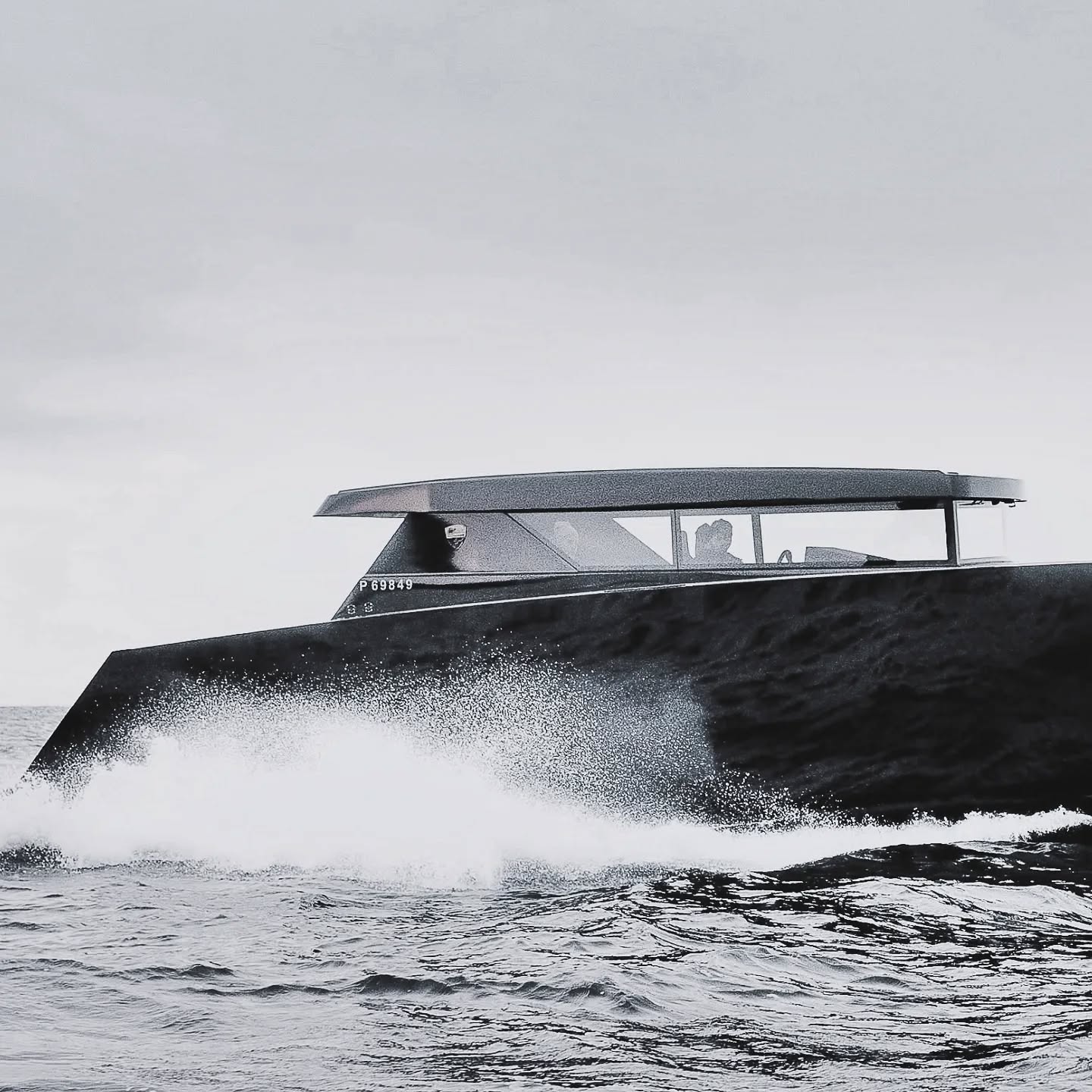 - Brizo Yachts BY40SC -
📸 @tr3_media
#brizoyachts #brizo #aluminiumboat #aluminumyacht #fastyacht #volvopenta #mercurymarine #garmin #luxurytoys #luxuryyachts #monaco #cannes #mediterranlifestyle #bigtoys #bigboystoys #mercurymarine #gentlemanschoice #gentlemansride #madeinfinland