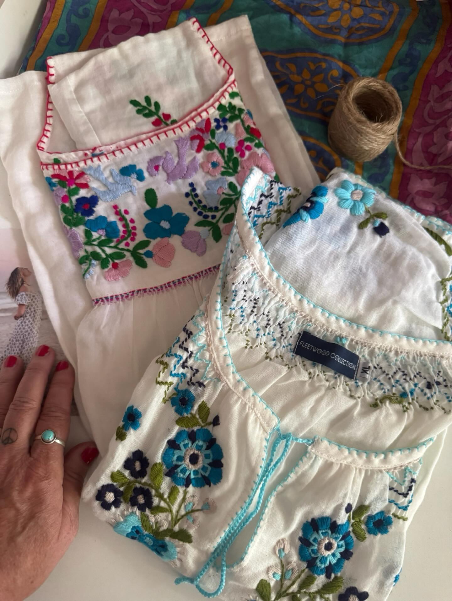 Packing up so many pretty parcels 💌📮💕 Both of these beauties still available online… just! x