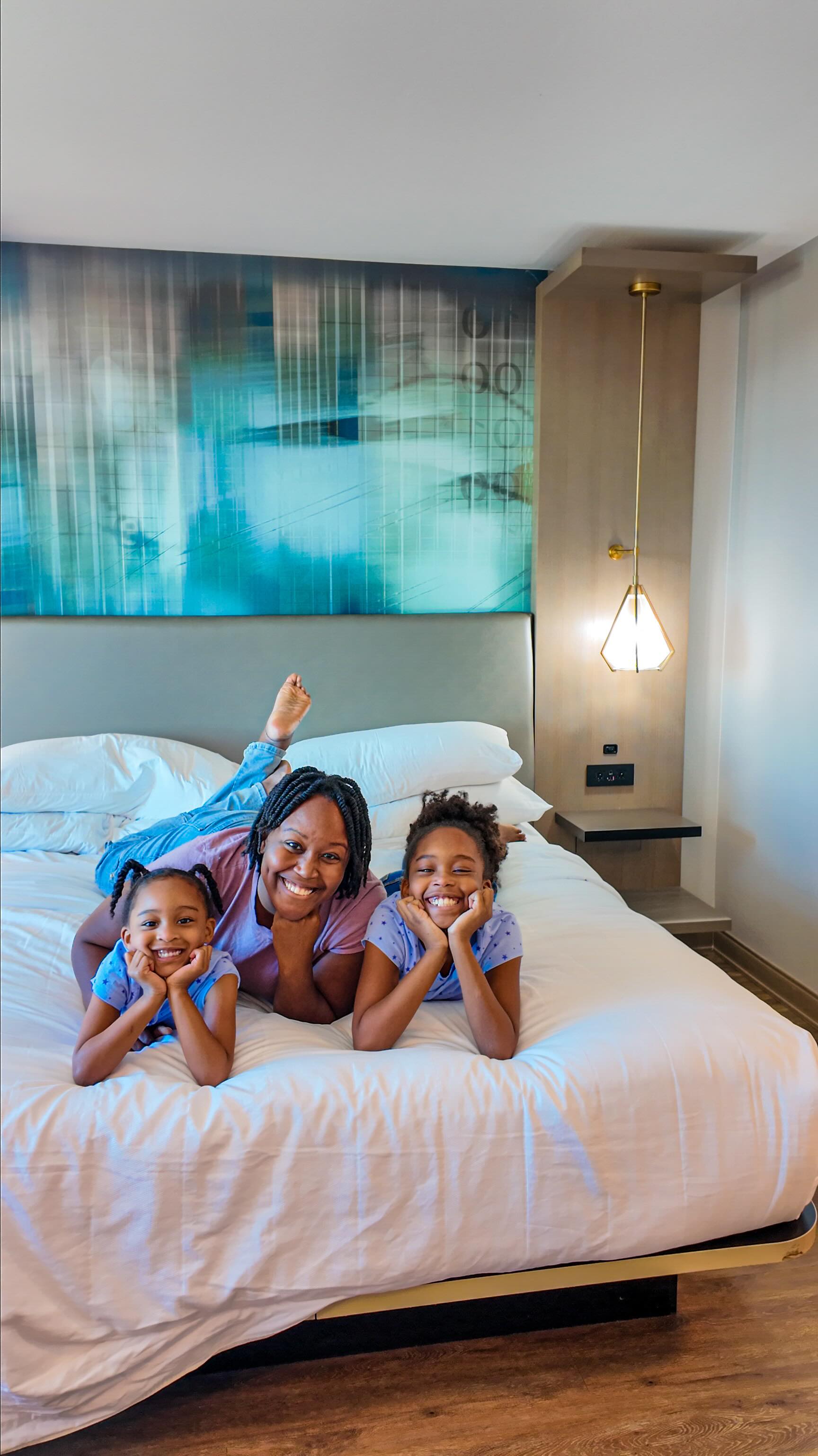 Sunshine, easy getaway vibes, and spots the whole crew will love can be found in @doorlandonorth #AD
From grabbing bites at The Hangry Bison to a comfy stay at Orlando Marriott Lake Mary and outdoor fun at Wekiva Island… The kind of spring break that mixes relaxation and memory-making.
If this feels like your sign to plan a little family escape, enter at DoOrlandoNorth.com/giveaway and see what happens 😌
#DoOrlandoNorth #SpringBreakEscape #Orlando #FamilyTravel