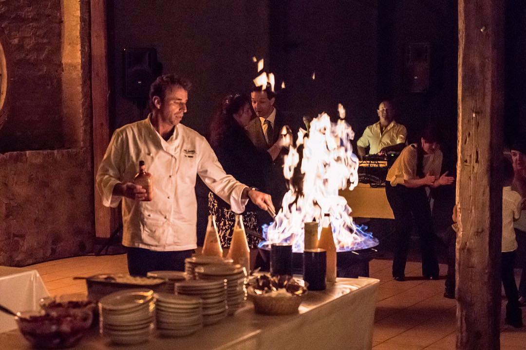 *Werbung* Live Cooking 🔥 #diegabel #catering #foodporn #unique #cateringevent #foodography #lecker #diegabel #delicious #livecooking #live #flambé #crepessuzette #art #foodphotography #foodpic #yummy #photooftheday #amazing