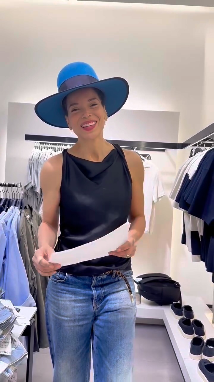 Prepping for an exciting F+S cut + color commercial shoot, and I’m bringing the dewy, elevated beauty that defines the HOMAN brand. Soft glowy skin, neutral palettes, and tones of ivory, pastel blue, and rich chocolate—modern, effortless, and designed to enhance, not mask.
ELEVATE is the word. Every detail matters. Honored to bring vision to life through beauty.
#HomanBeauty #ElevatedBeauty #OnSetMagic #DewySkin #SoftGlow #ModernMakeup #FSCommercial #CleanPrepCleanFinish
.
.
.
#fashion, #style, #ootd, #outfit, #styleinspo, and #outfitoftheday #tashahoman #Montclair #imagecoach #fashionstyle #wardrobestylist #montclairnj #montclairgirl