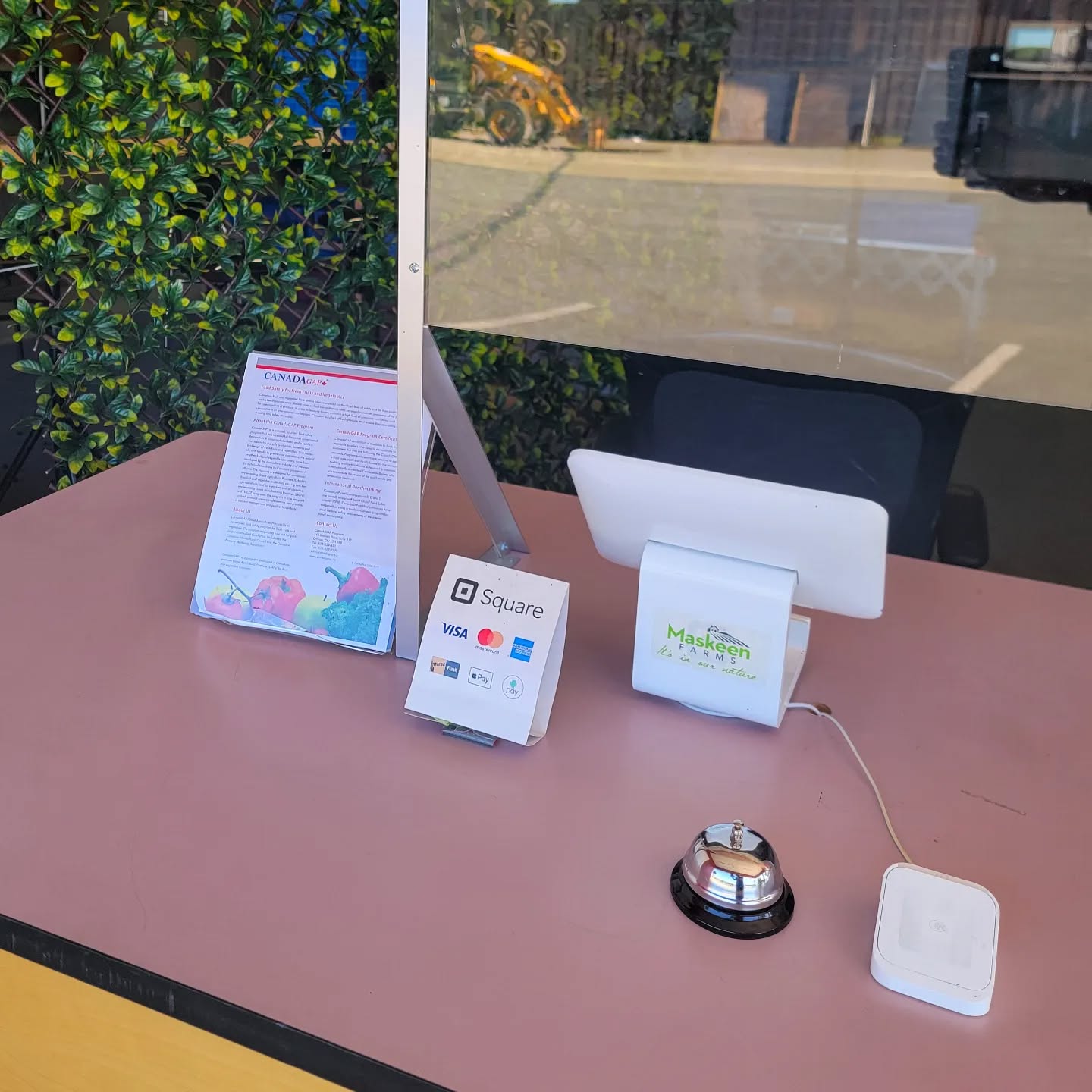 We are officially open for the season! Look out for the red store with the blueberry signs for some yummy treats ๐
.
.
.
#MaskeenFarms #Farm #Blueberry #BlueberryFarm #Blueberries #Fruit #Fresh #Healthy #Healthiswealth #Duke #Outdoors #Nature #Fit #Fitness #BeautifulBC #BritishColumbia #Vancouver #Surrey #Canada #2022 #Love #Beautiful #Instagram #Farming #Summer